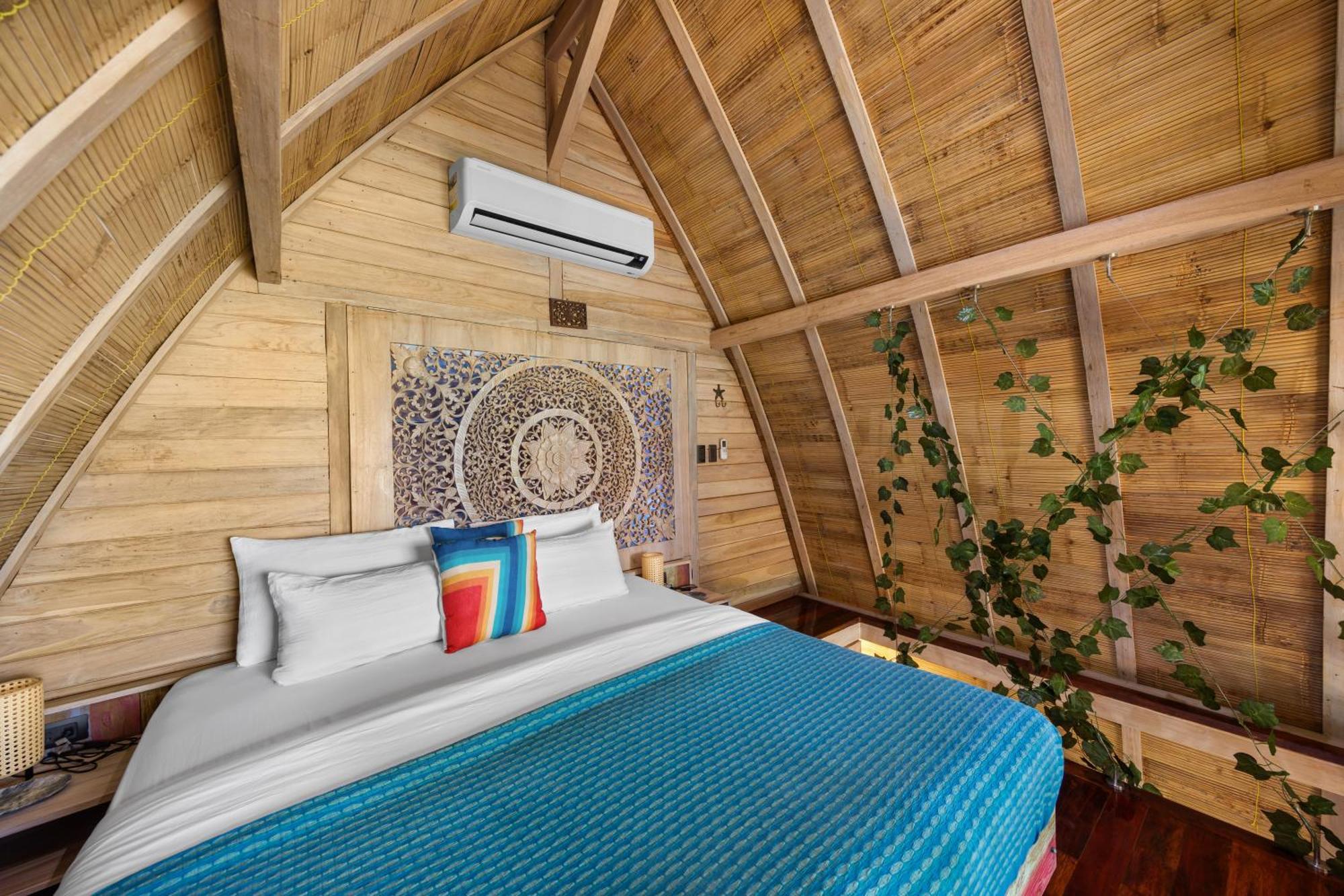 Lumbung Loft At Karuna Resort *