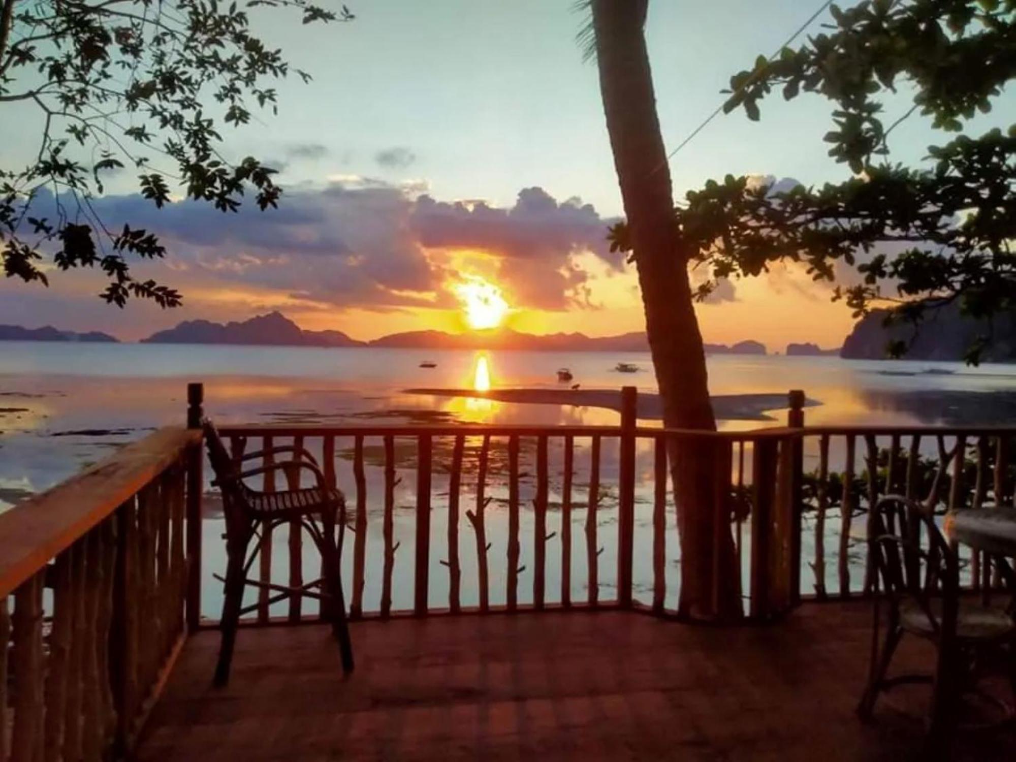 Hut Sunset View Guest house El Nido