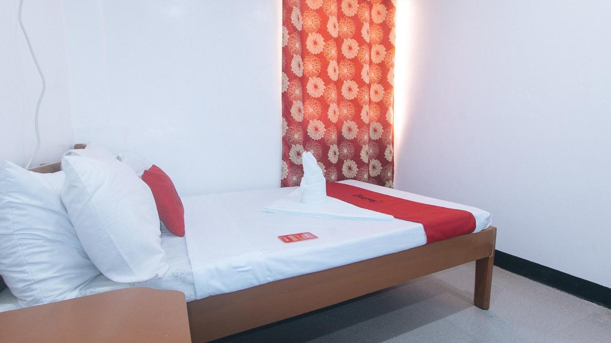 Reddoorz @ Lualhati Garden Palawan Hotel El Nido