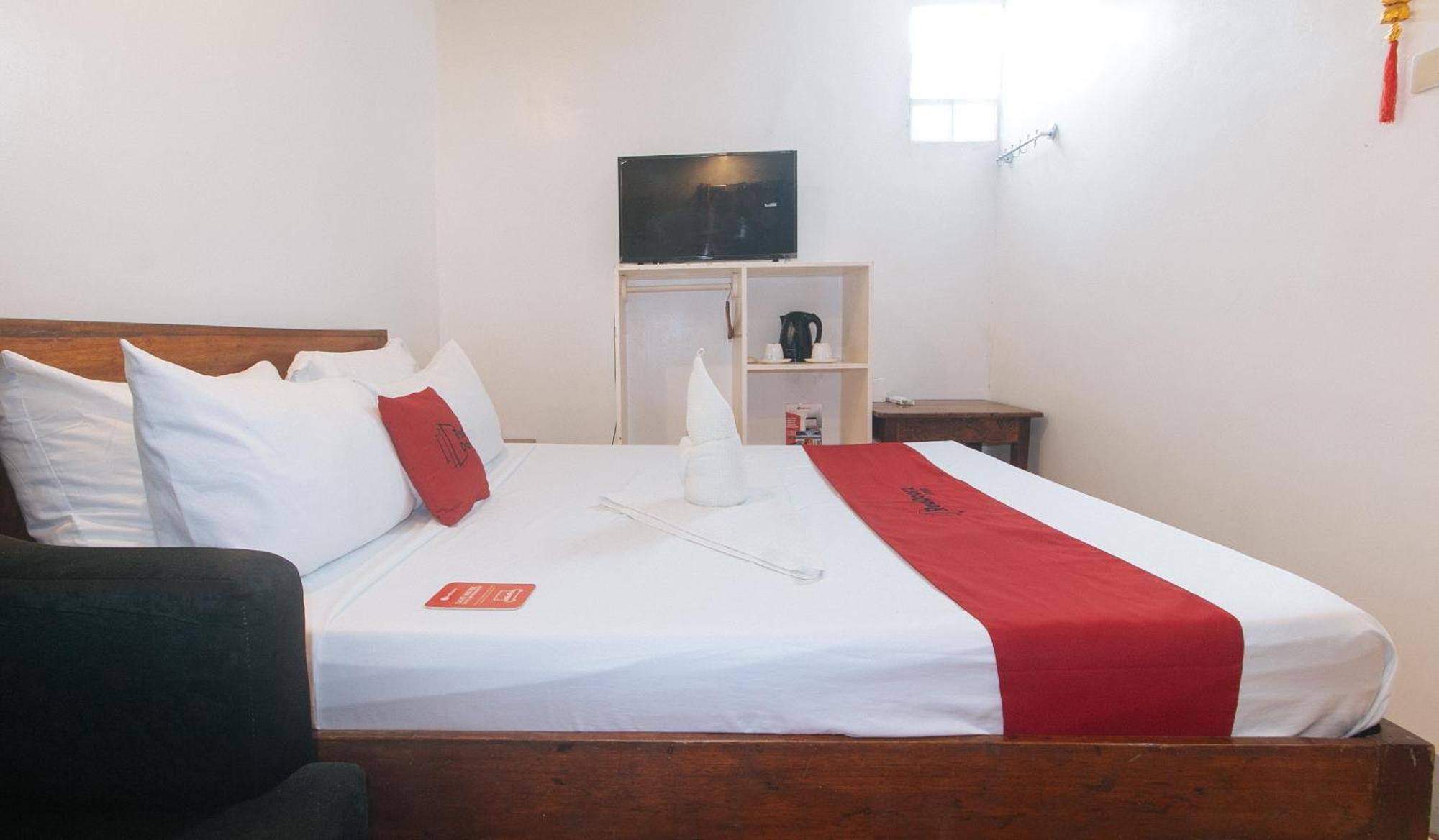 Hotel Reddoorz @ Lualhati Garden Palawan El Nido
