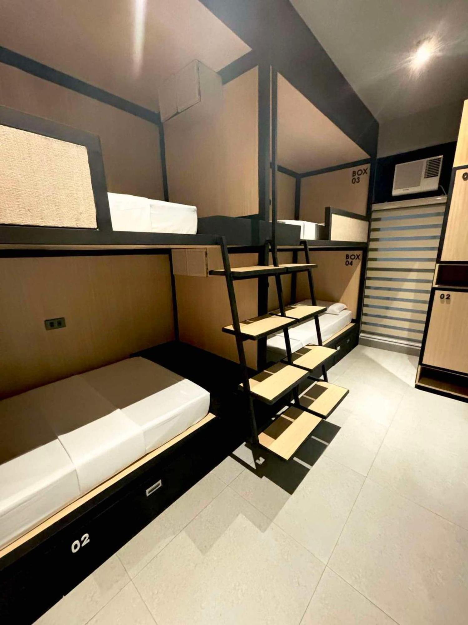 Maya Hostel *