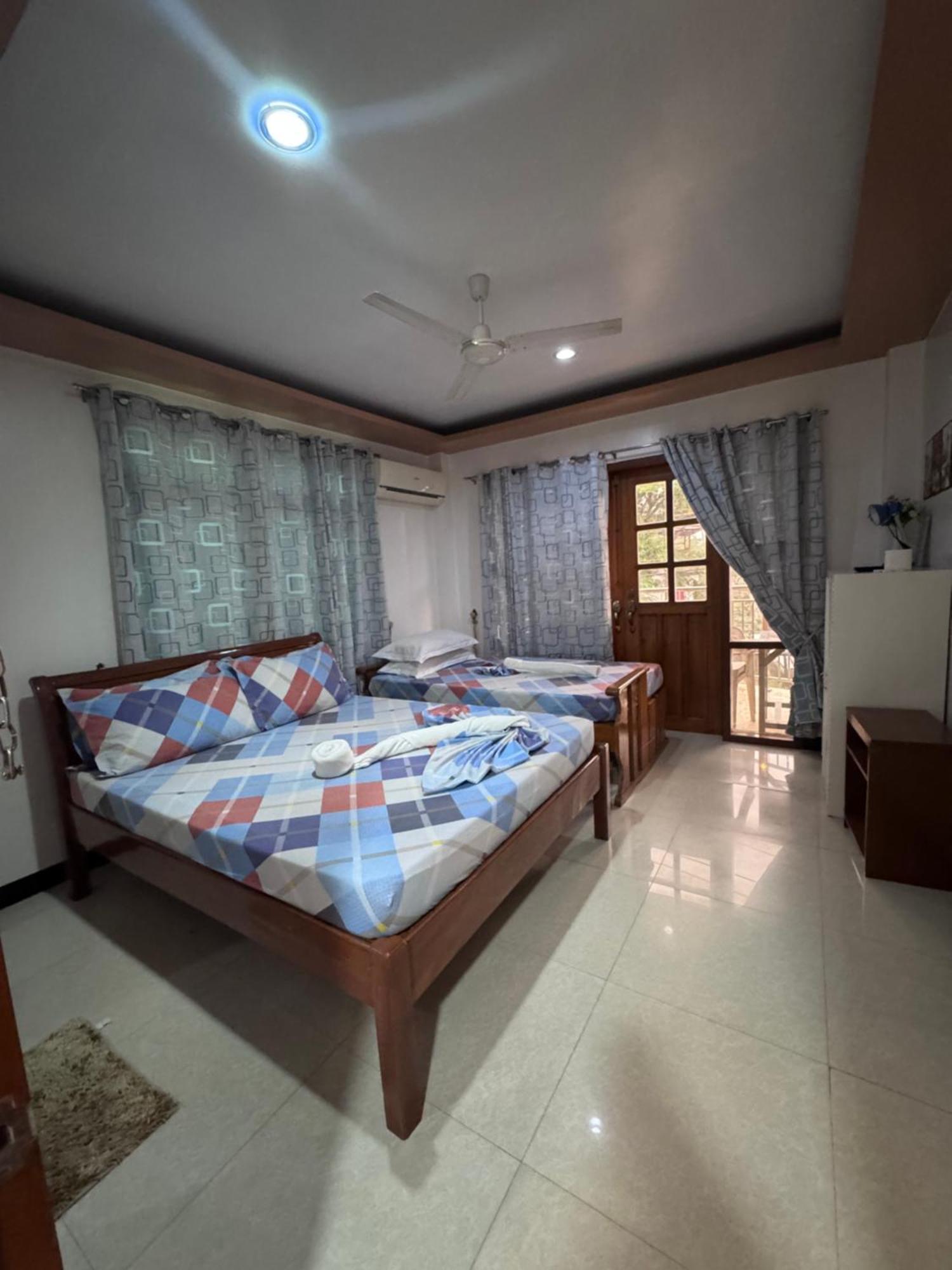 Guest house Buena's Haven Travelodge 2*