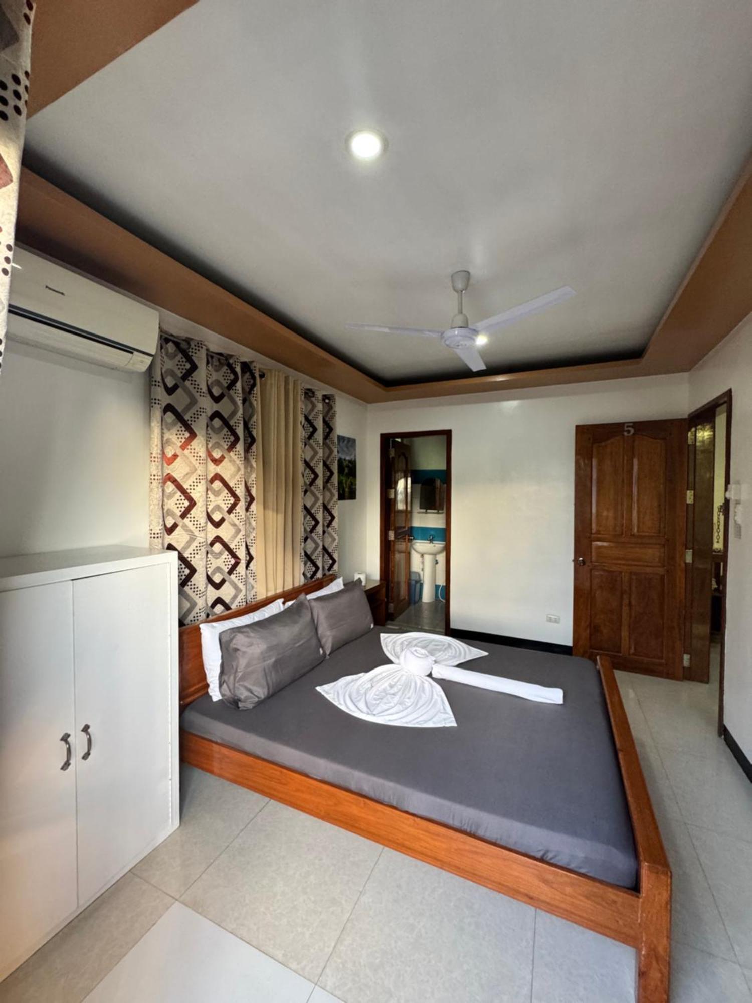 Buena's Haven Travelodge Guest house
