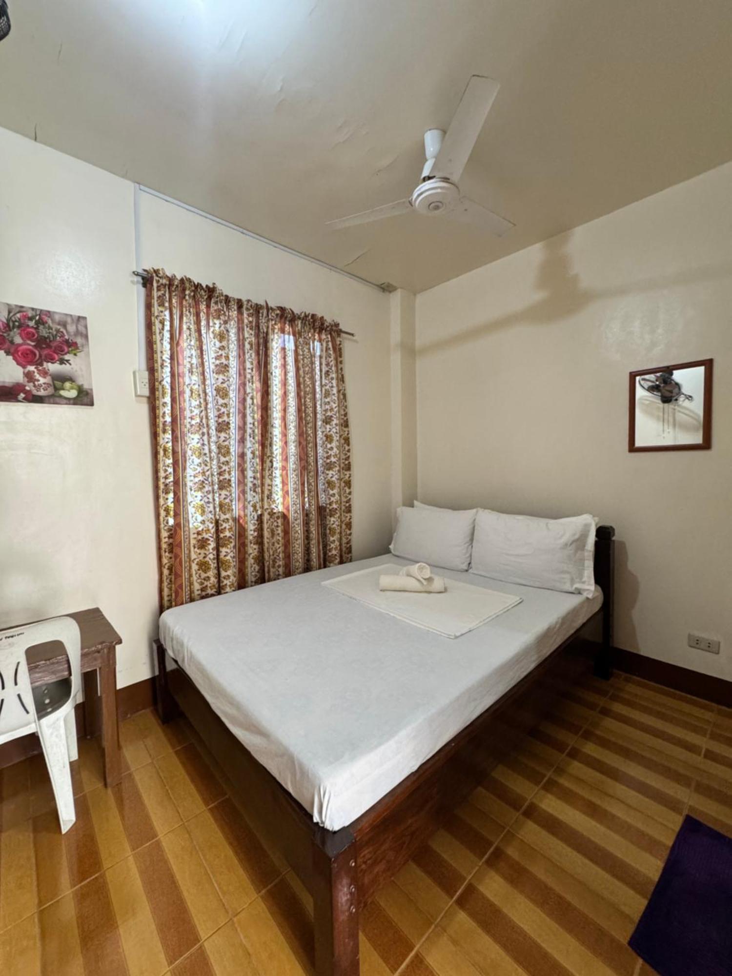 Jvhaven Inn El Nido