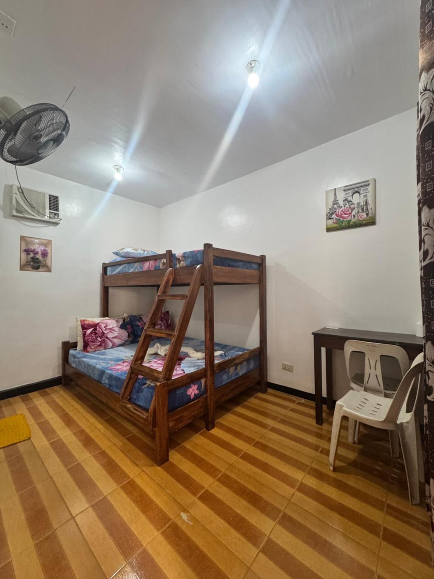 Jvhaven Inn El Nido