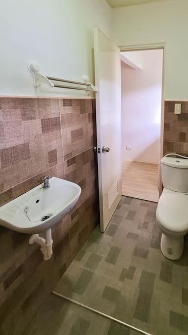Coconut Apartment