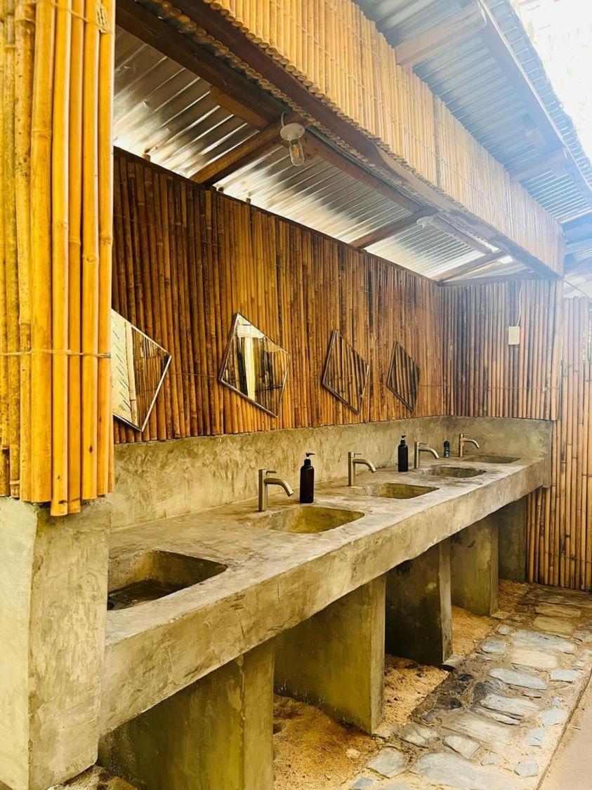 Hostel Oia - *