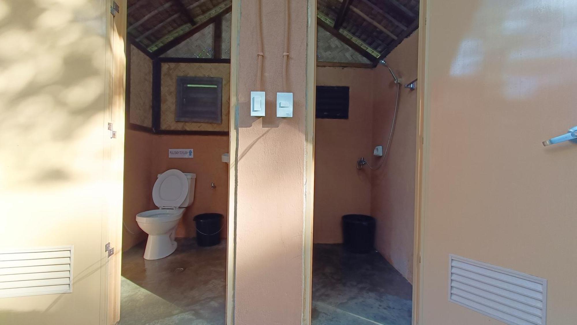 Tony's Country Glamping With With Private Wash *