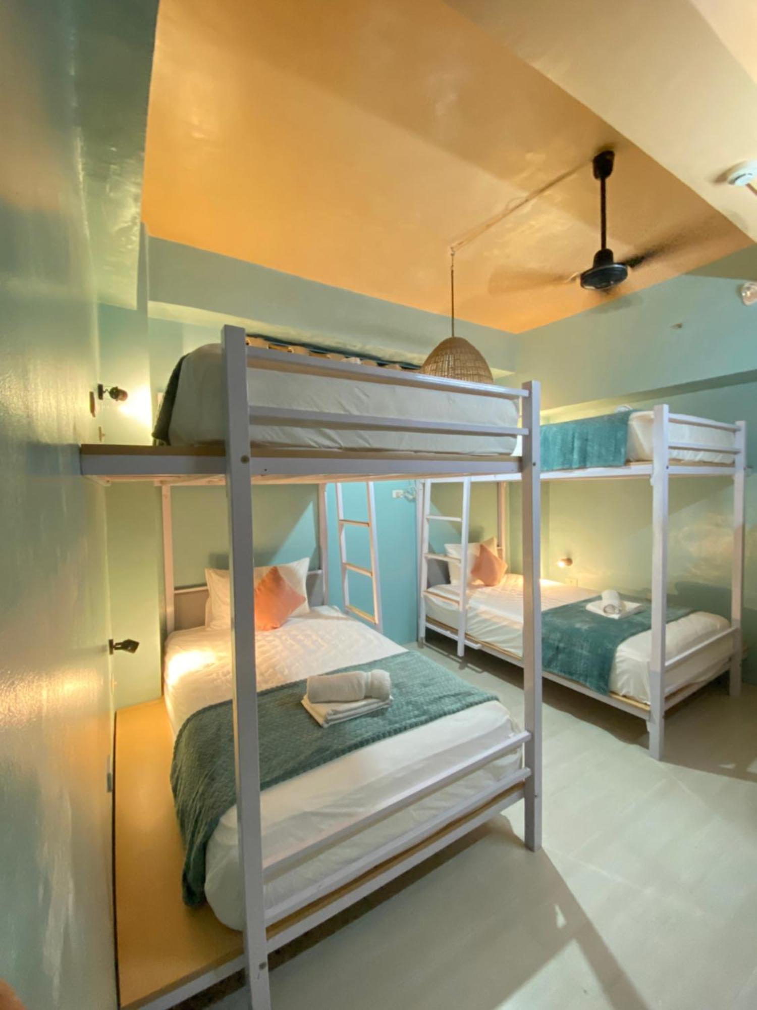 Hotel Barco El Nido
