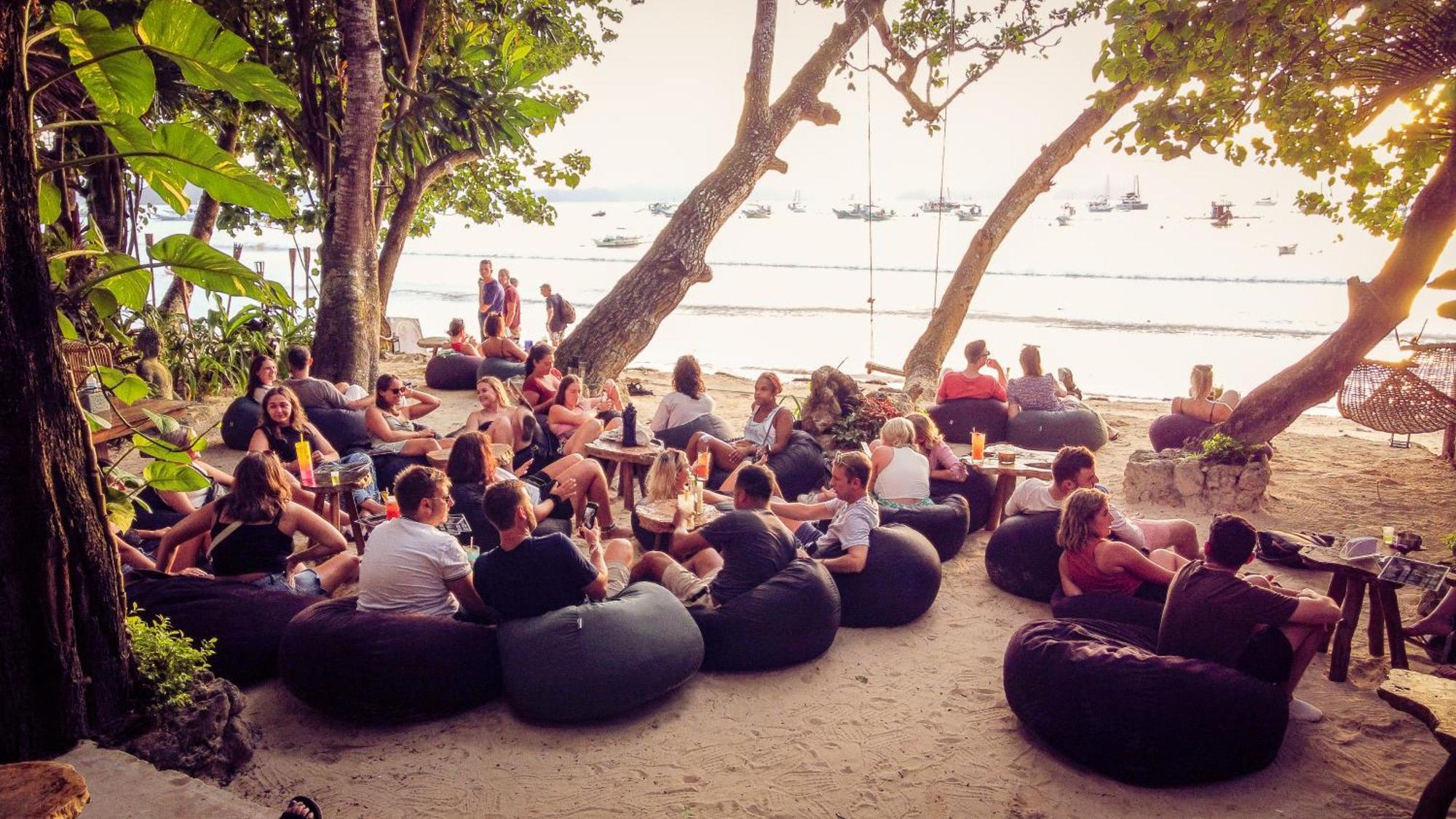 Sip Sunset And Lounge Ostello El Nido