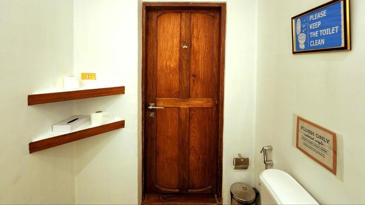 Apartment Gingerbread House El Nido