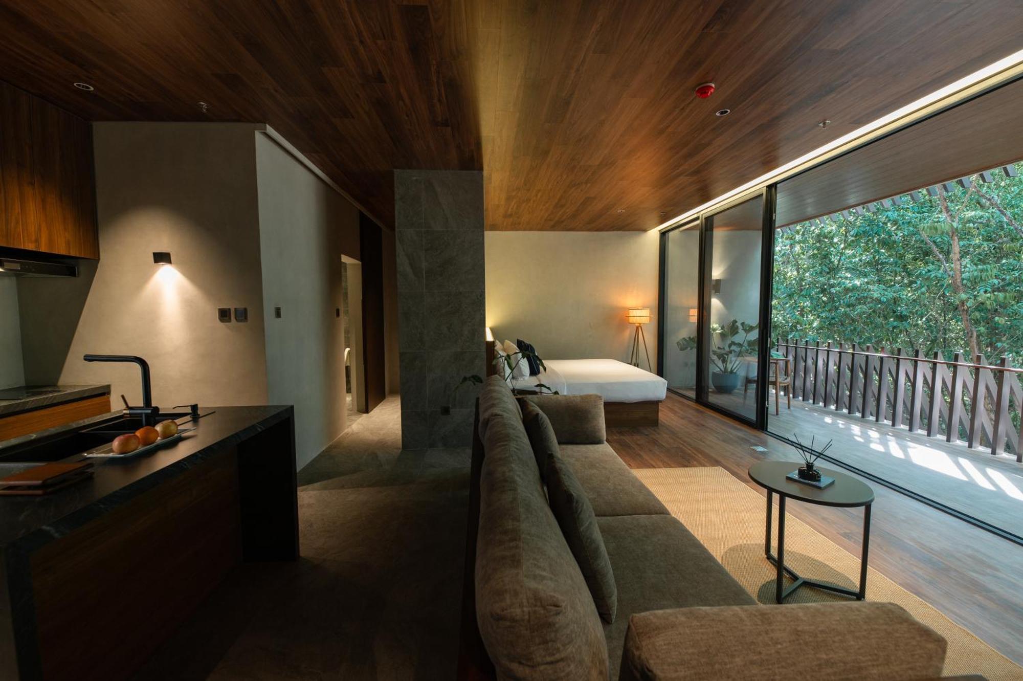 Piece Lio From Japan Managed By H Hospitality Group El Nido