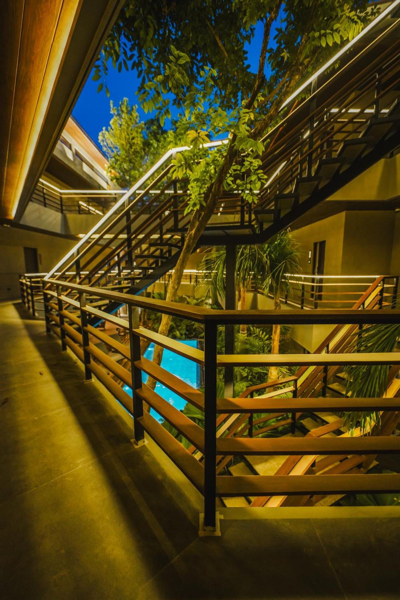 Piece Lio From Japan Managed By H Hospitality Group Hotel El Nido