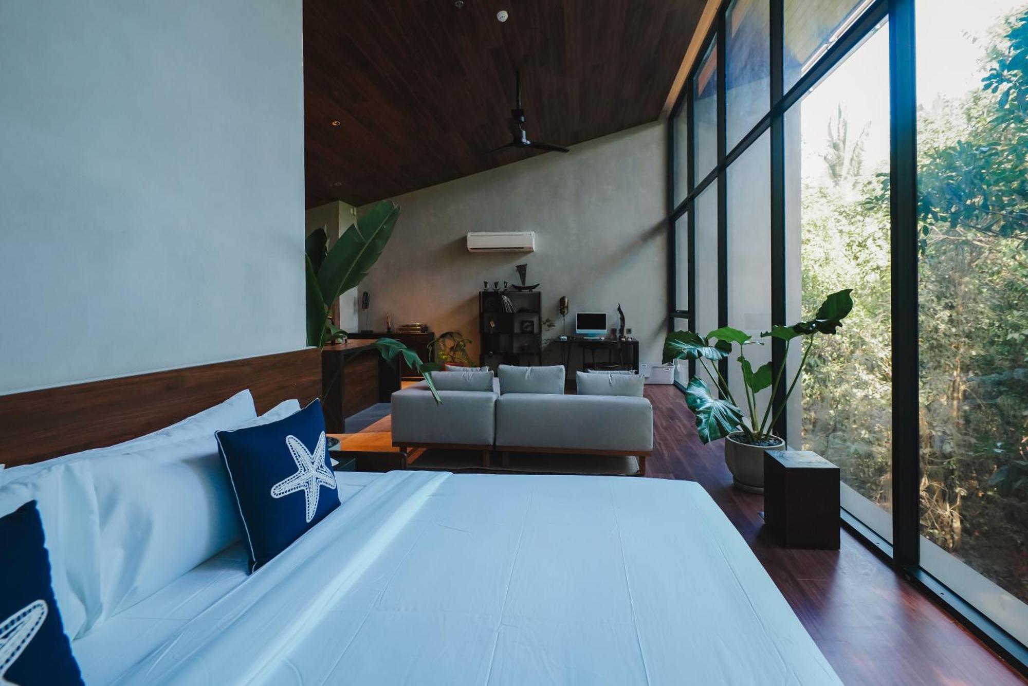 Piece Lio From Japan Managed By H Hospitality Group Hotel El Nido