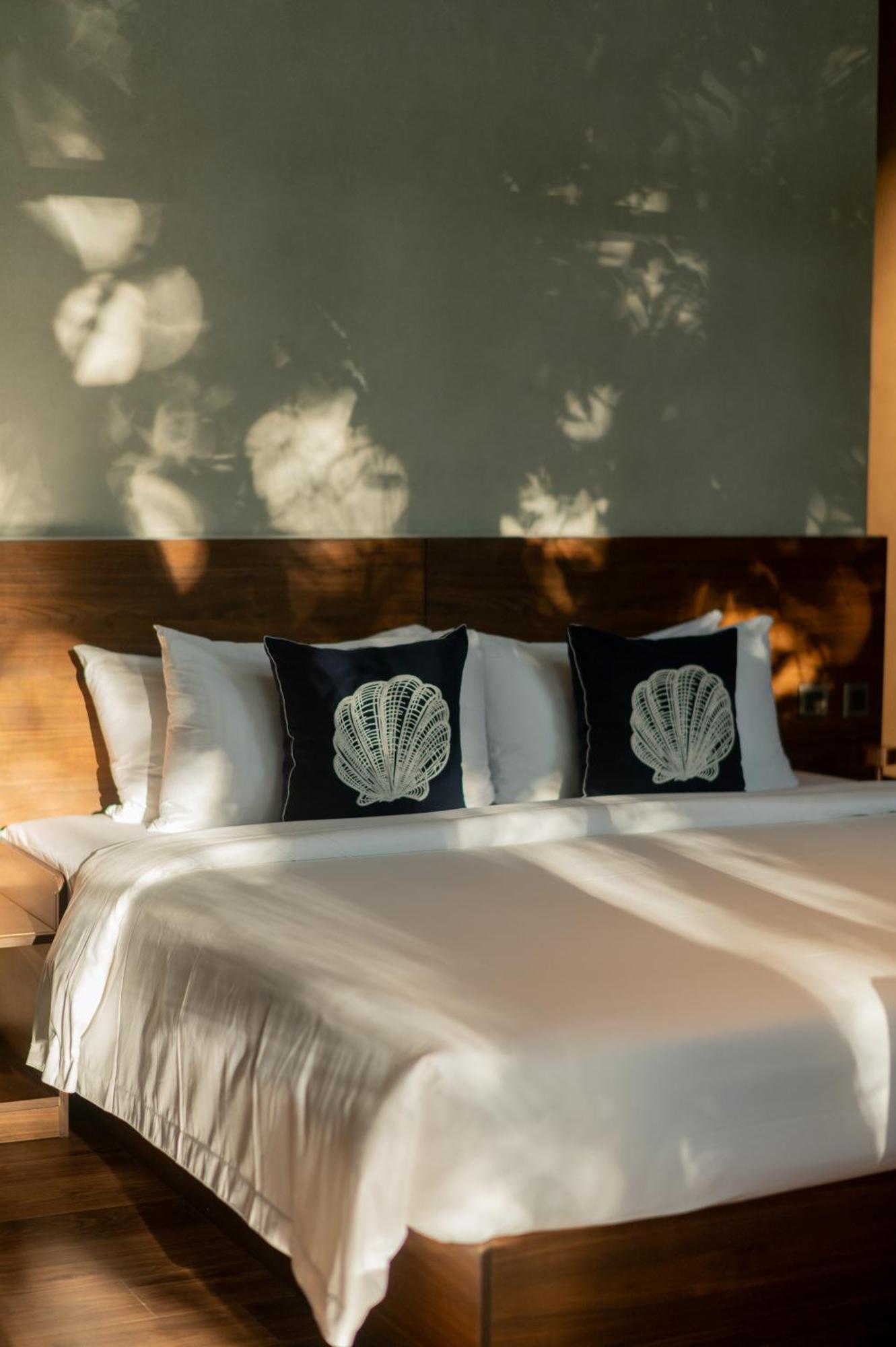 Piece Lio From Japan Managed By H Hospitality Group Hotel El Nido