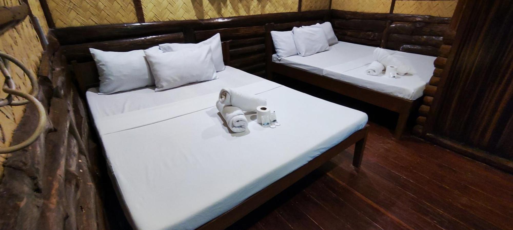Novie's Tourist Inn 2*