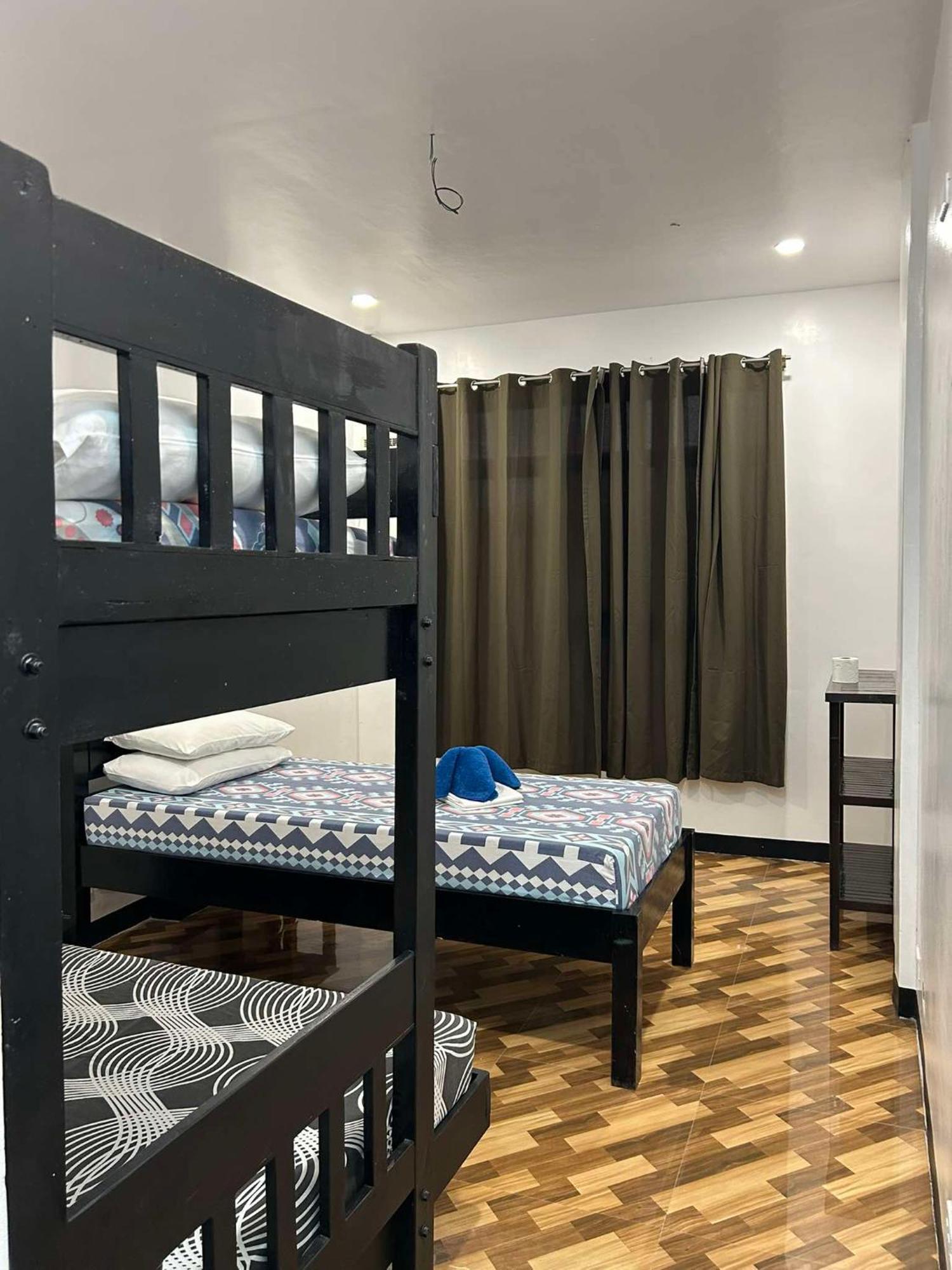 Seaslugs Travellers Inn