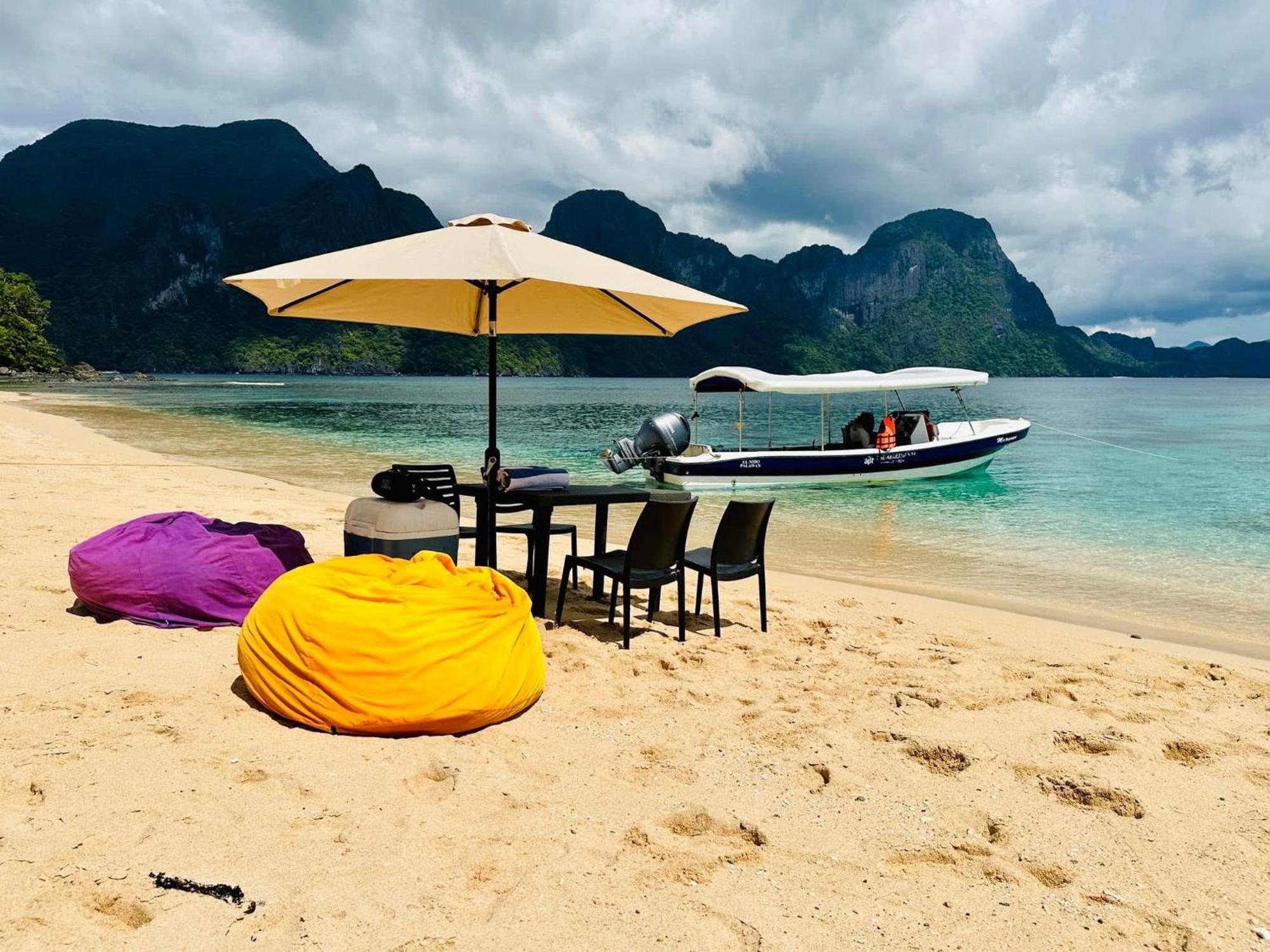 The At * El Nido