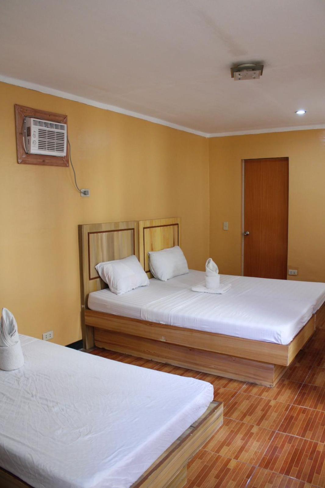 Agustin Inn El Nido