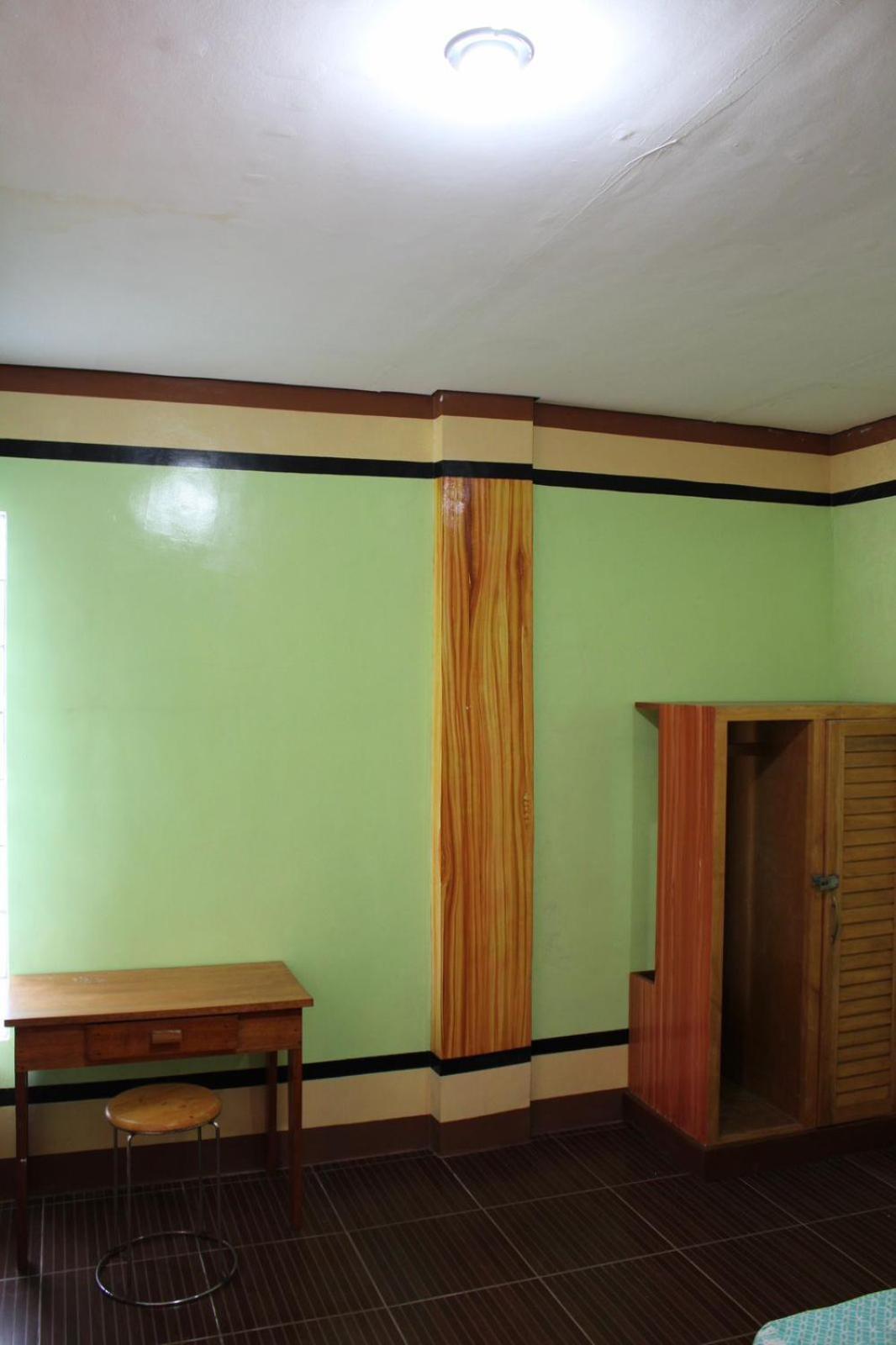 Agustin Inn *