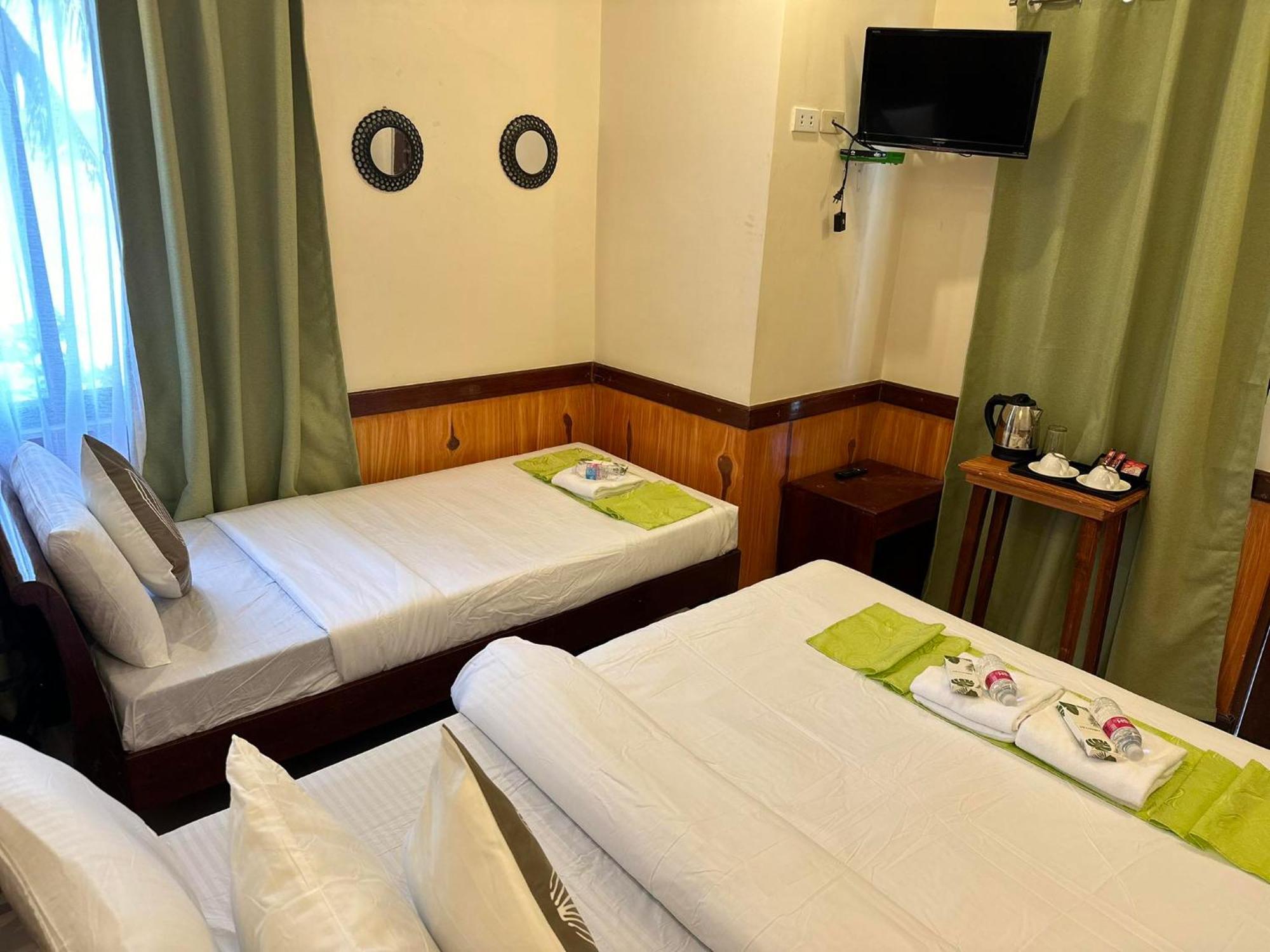 Desert Rose Hotel 2*