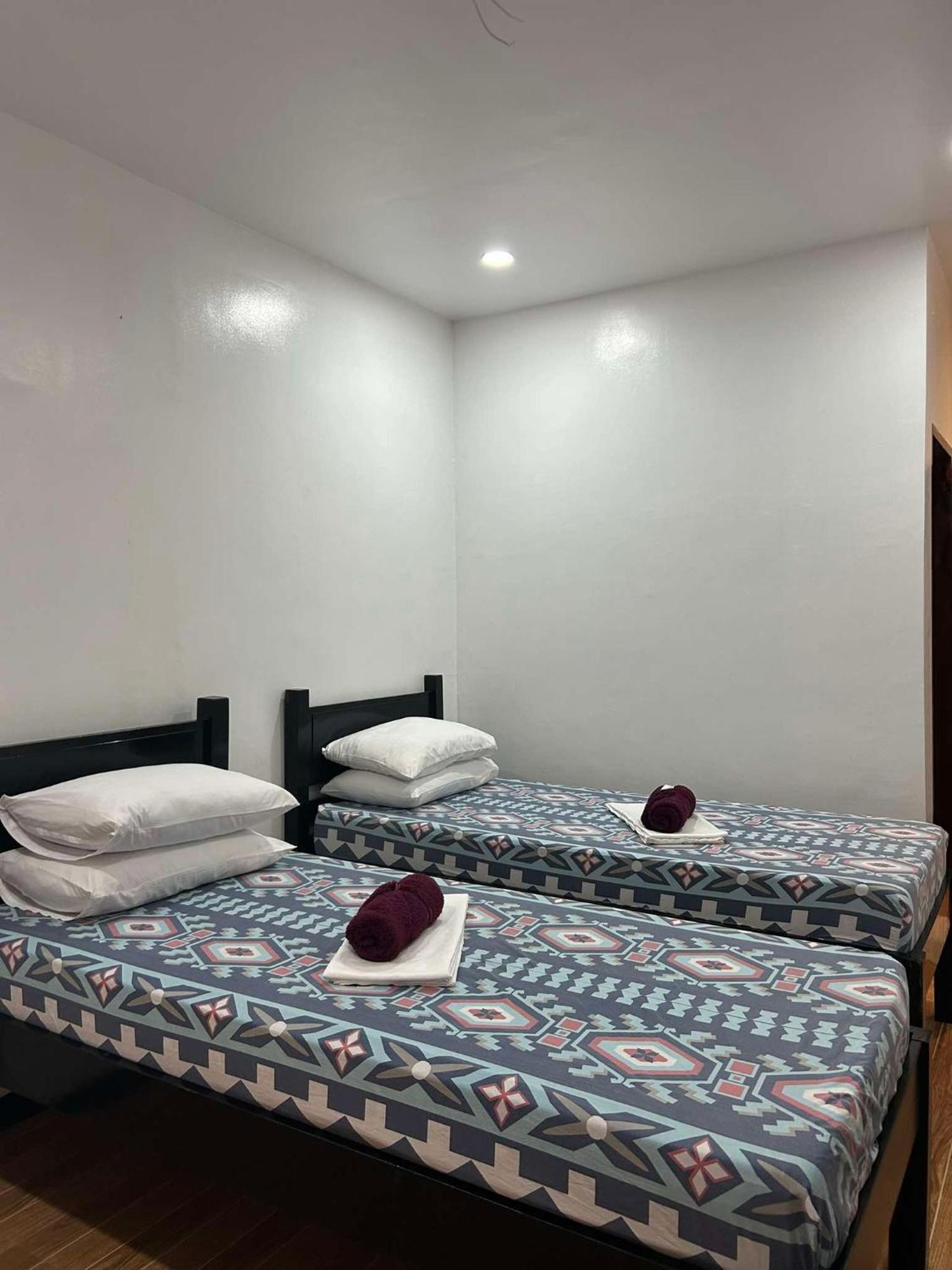 Inn Seaslugs Travellers El Nido