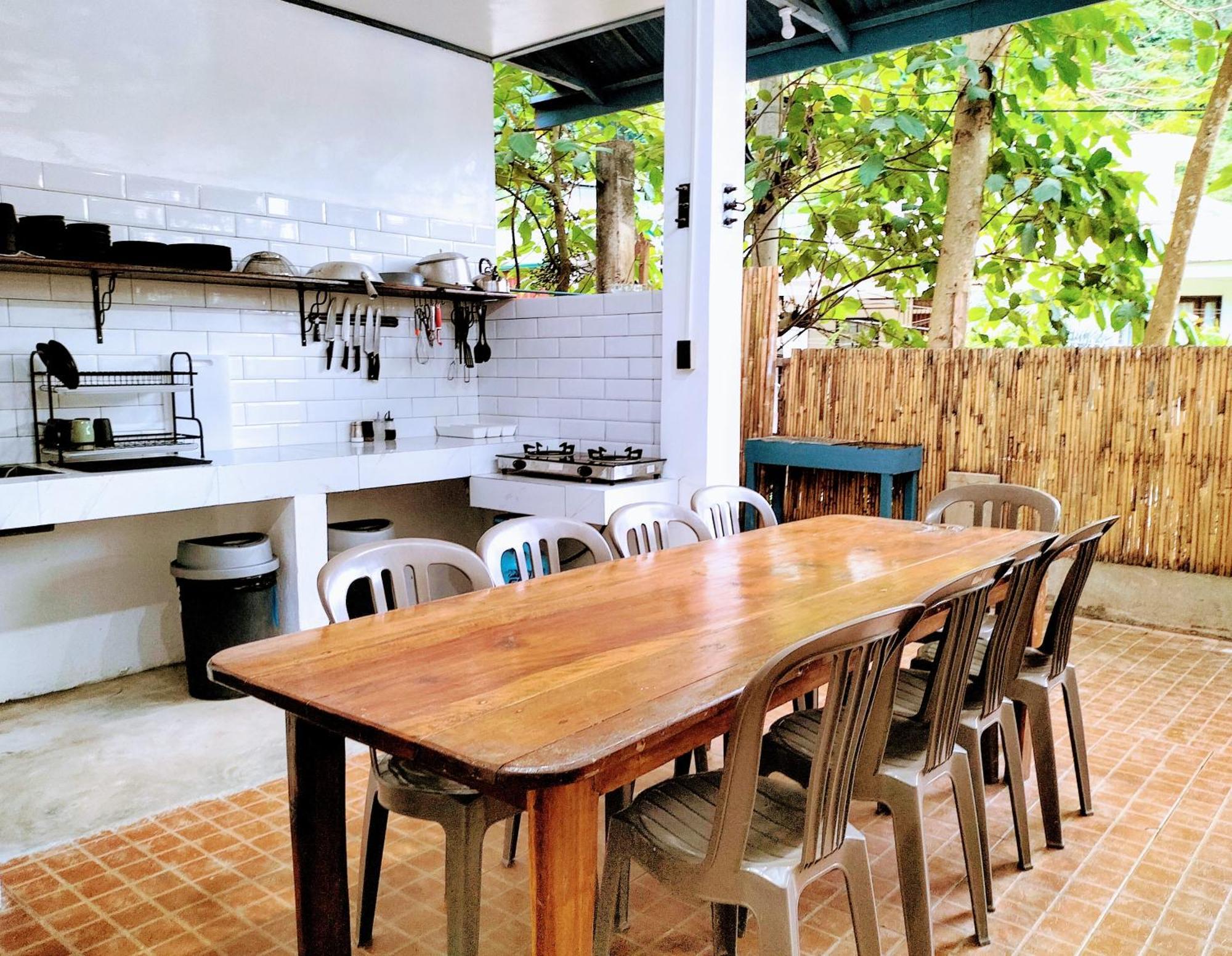 Full House Apartment El Nido