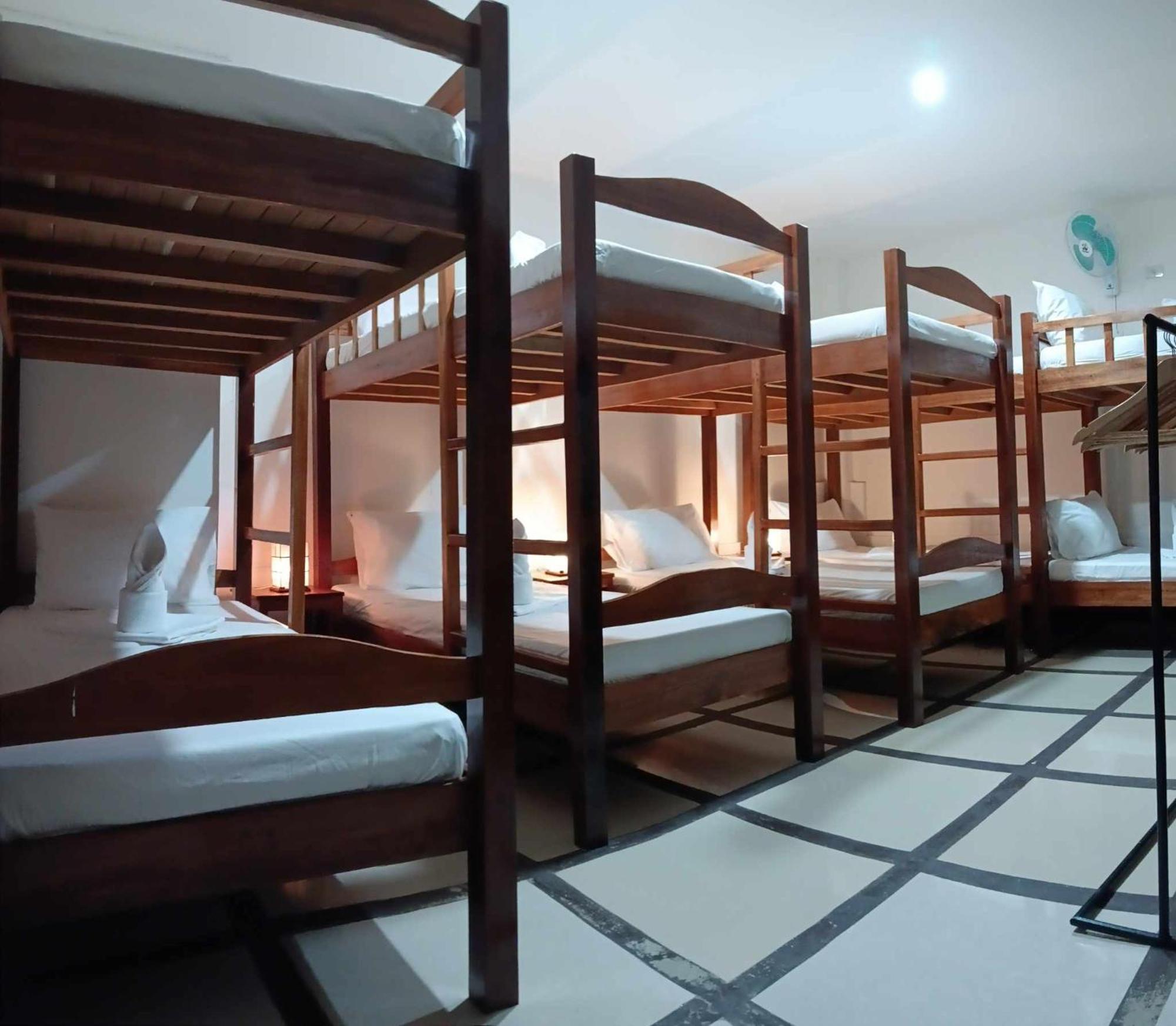 Forest Bay El Nido