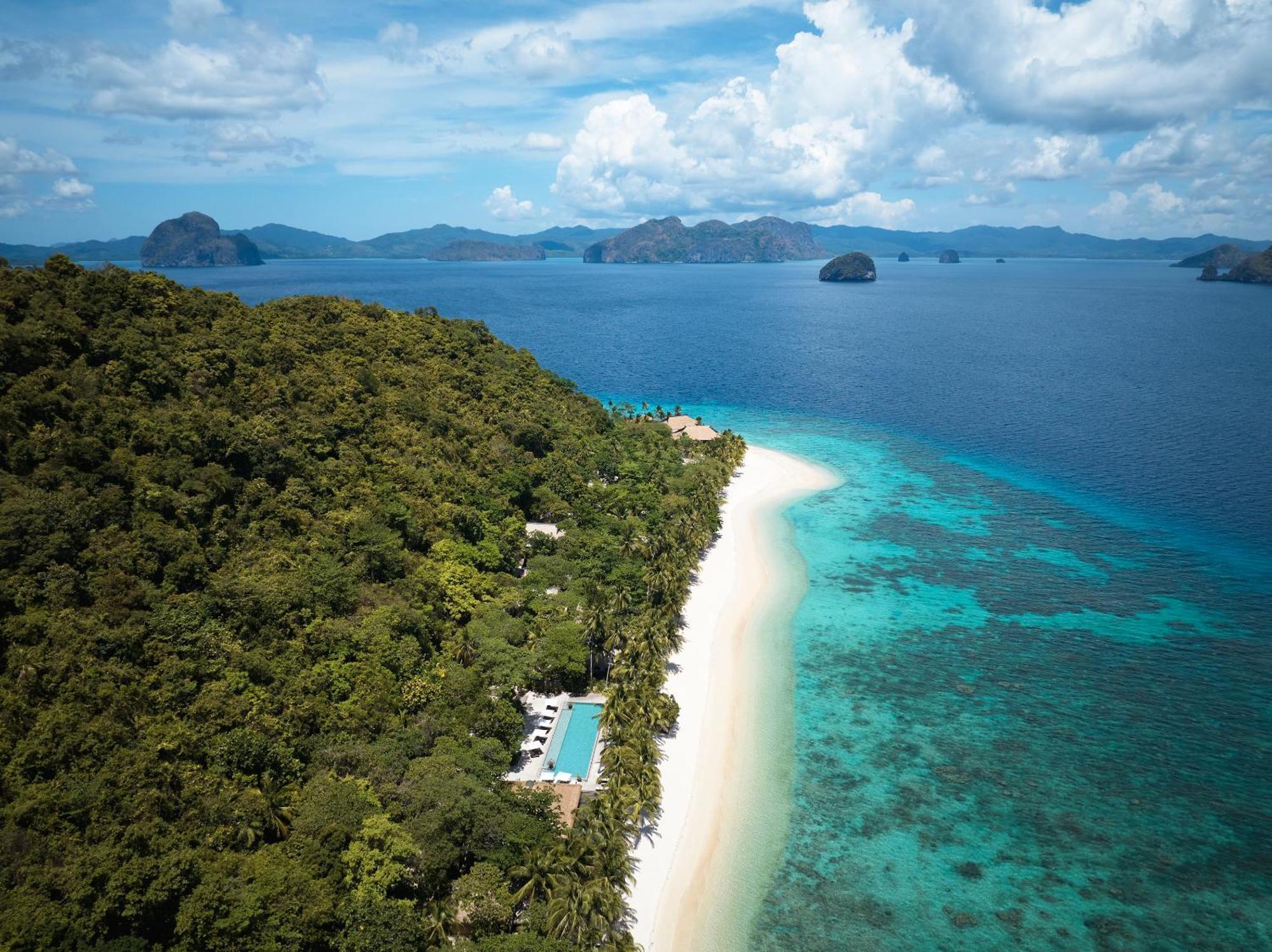 Resort Pangulasian Island