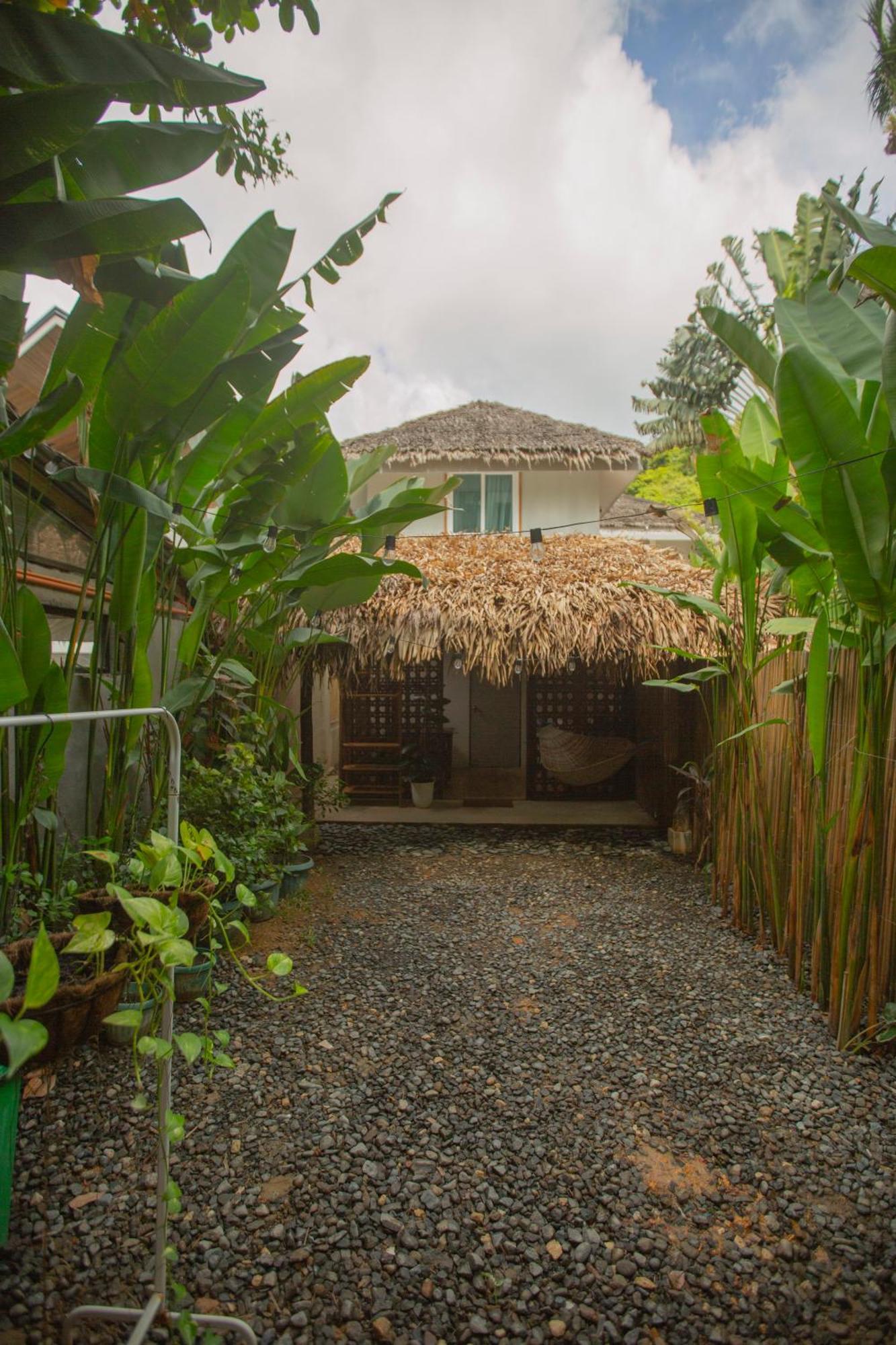 Lugadia Villa *