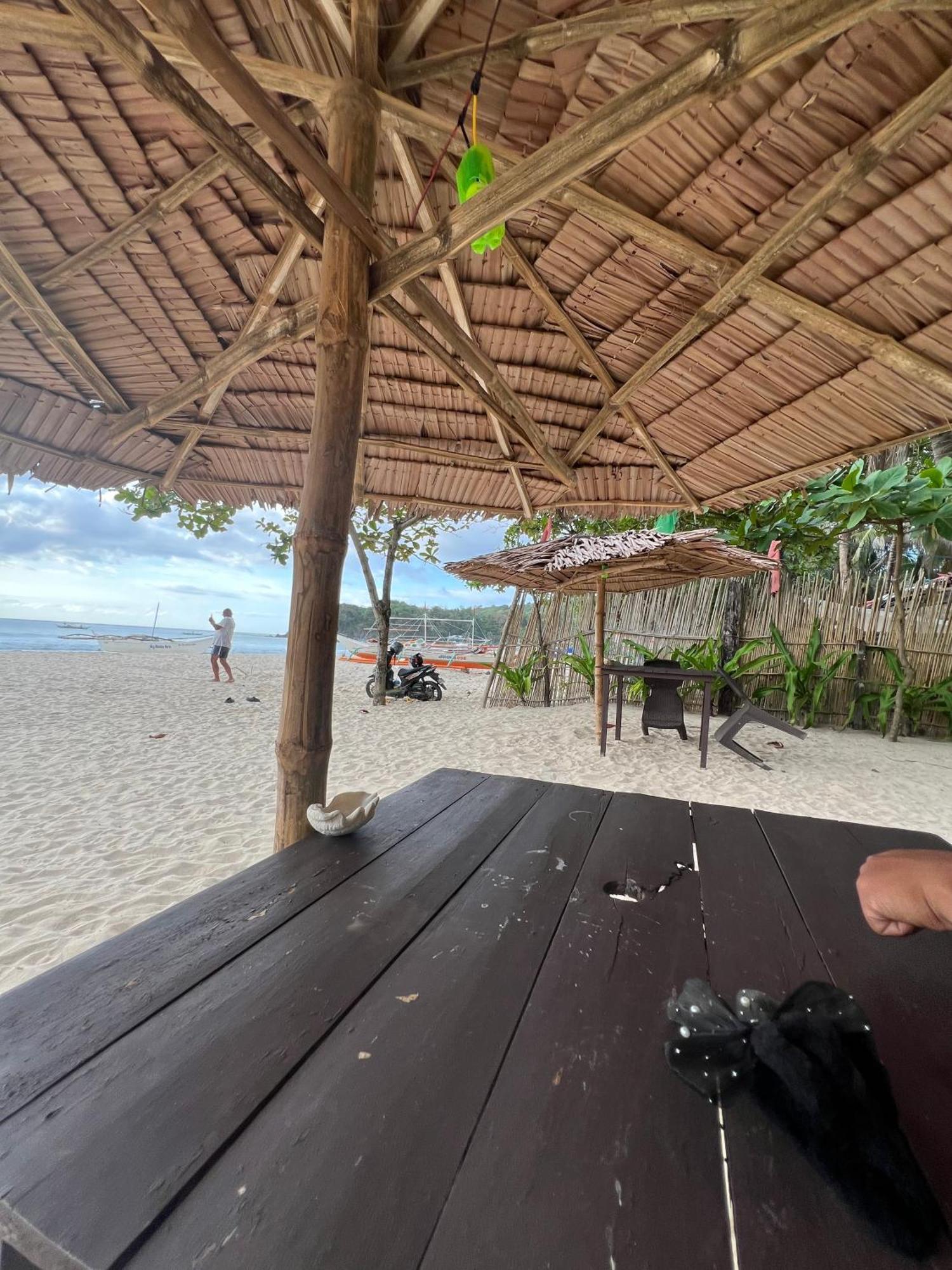 Baybayon Sunset Bed & Breakfast *