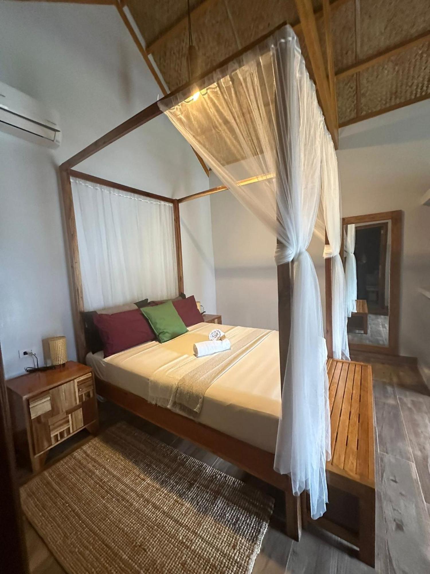 Anitsa Aparthotel El Nido