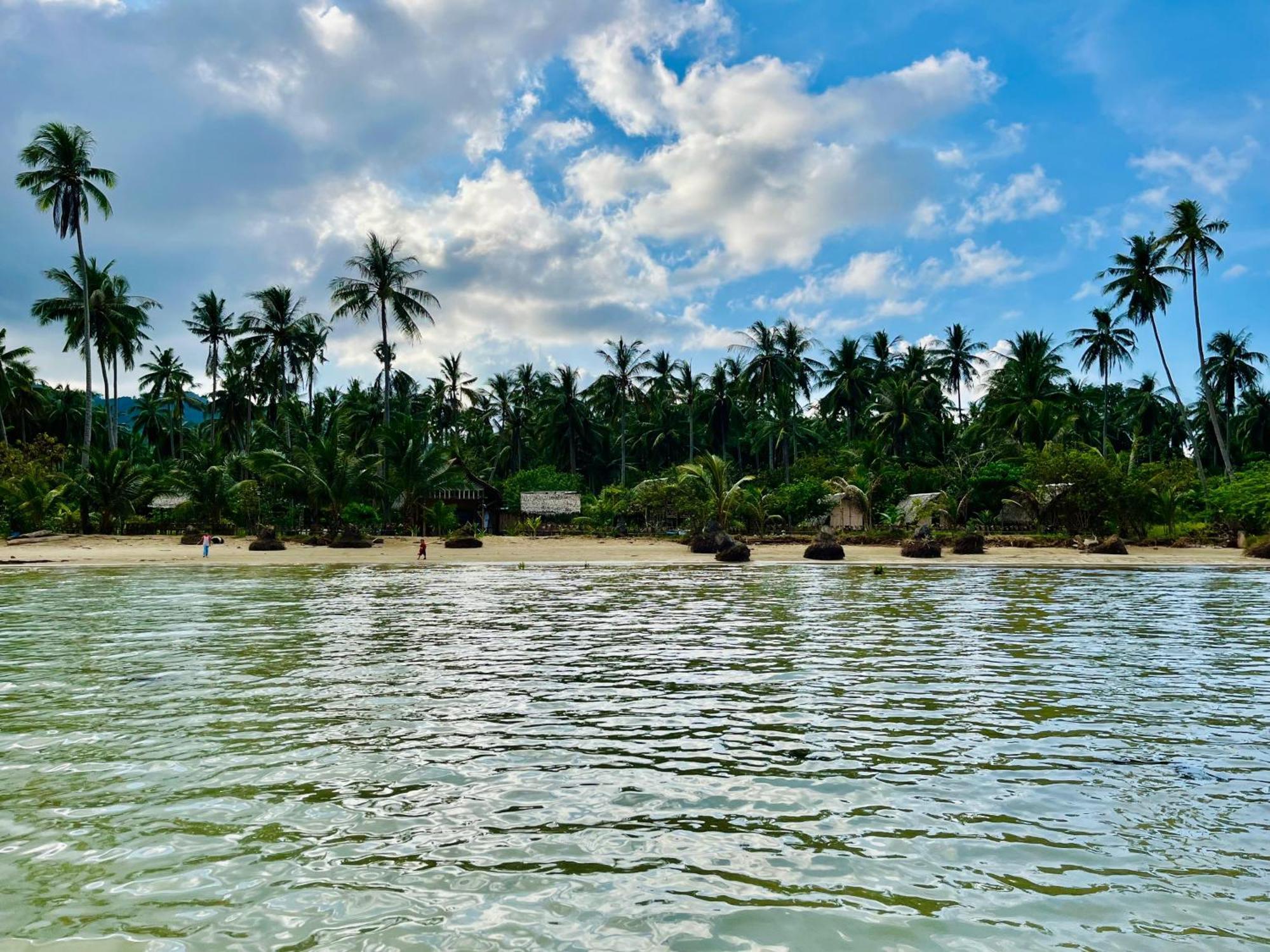 Campsite Ermon Sea Side View