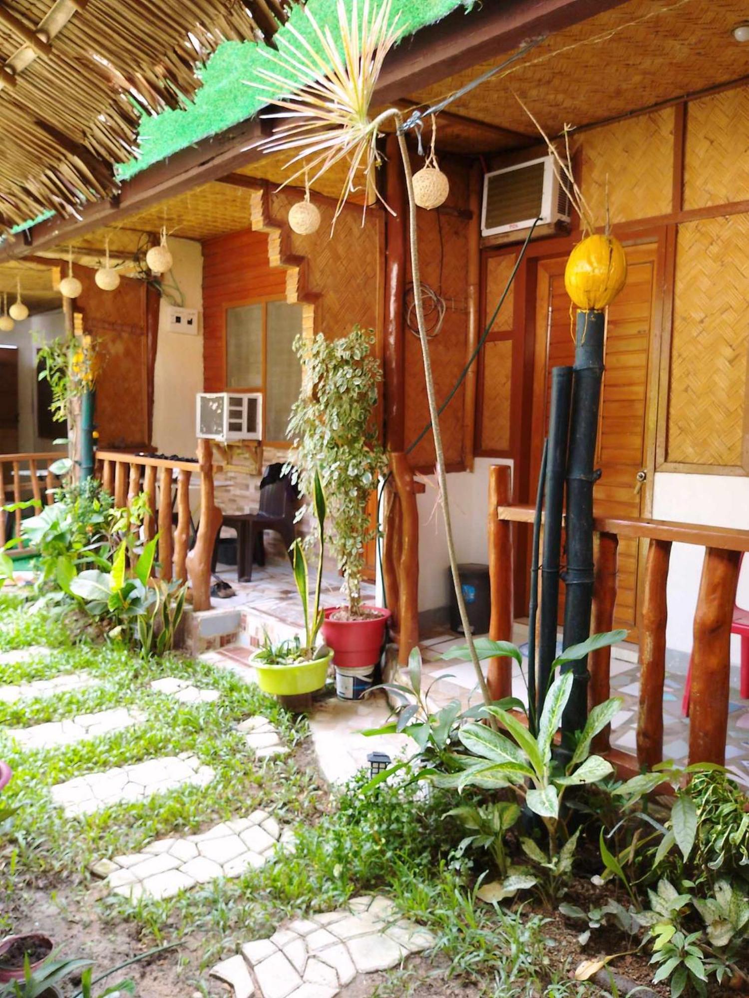 Lodge Alfa Garden *