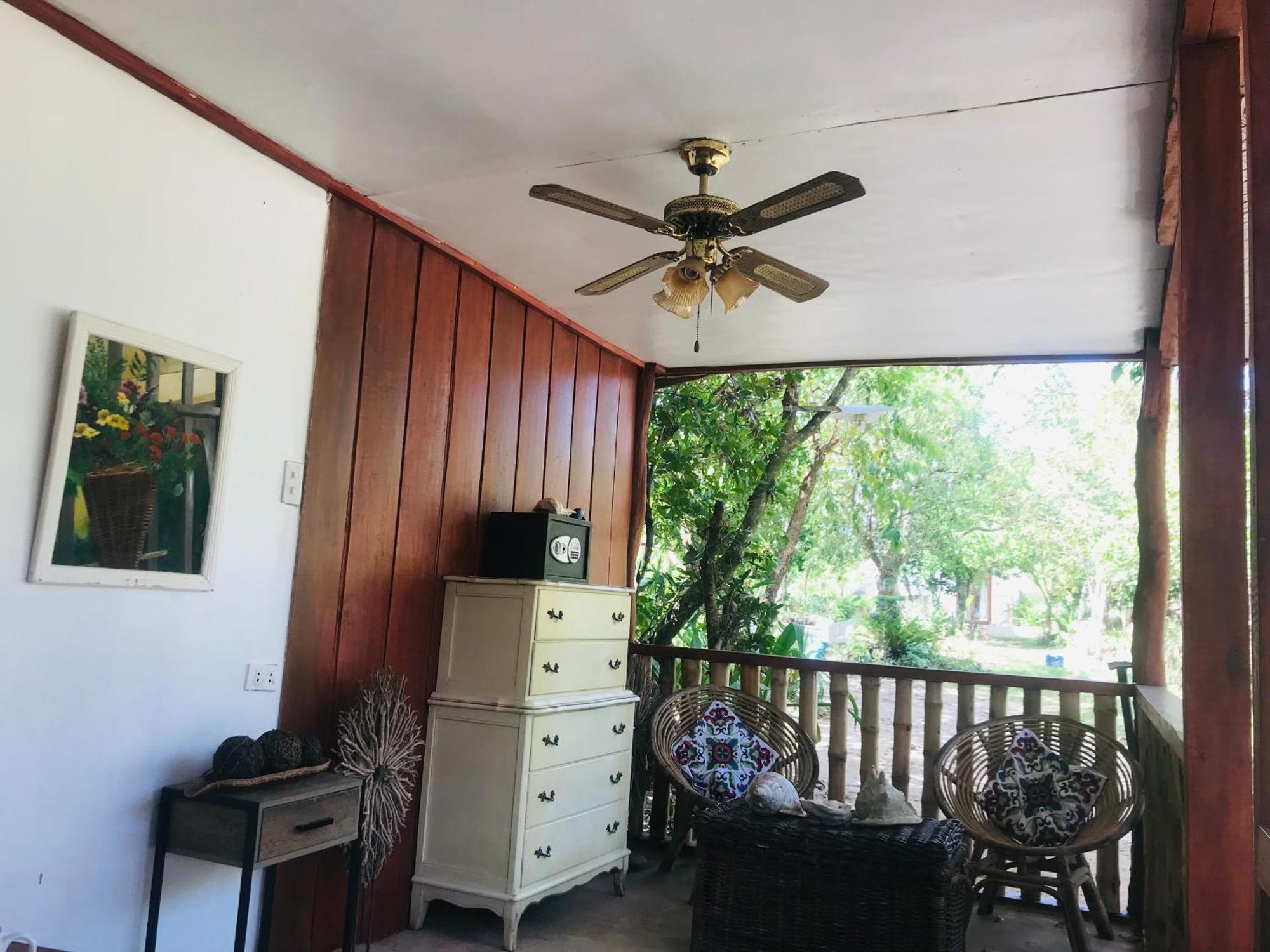 Balili Farm At Nacpan Bed & Breakfast