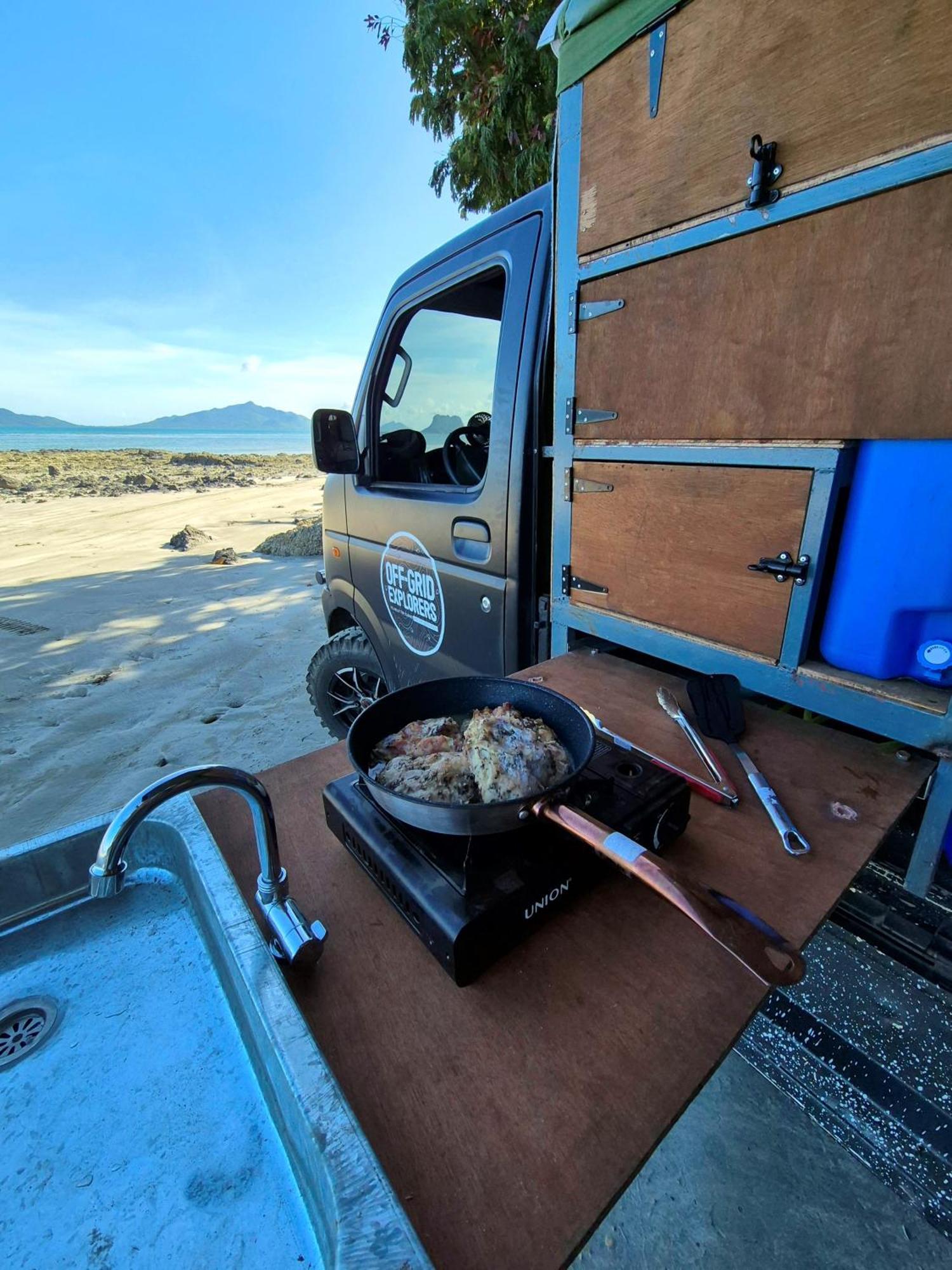 Off Grid Explorers * El Nido