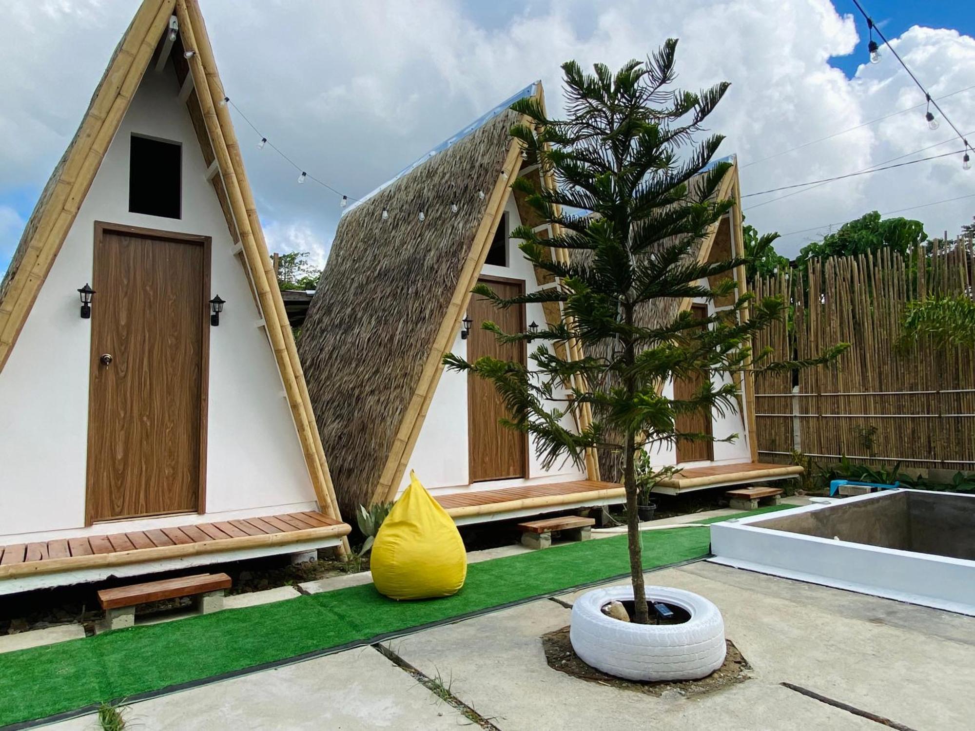 Hostel Happy Monkey El Nido