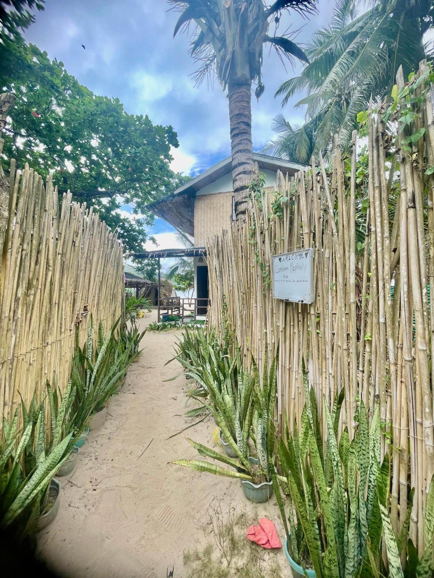 Baybayon Sunset Bed & Breakfast