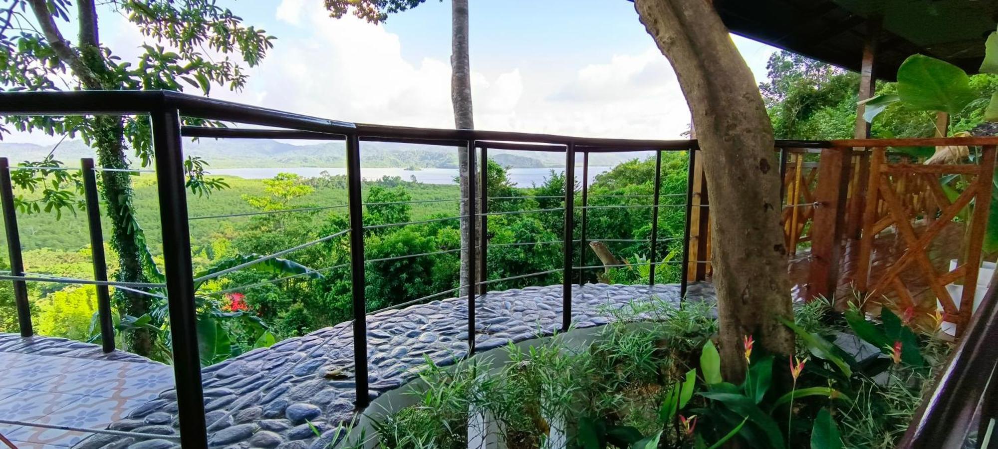 Rc And Resort El Nido