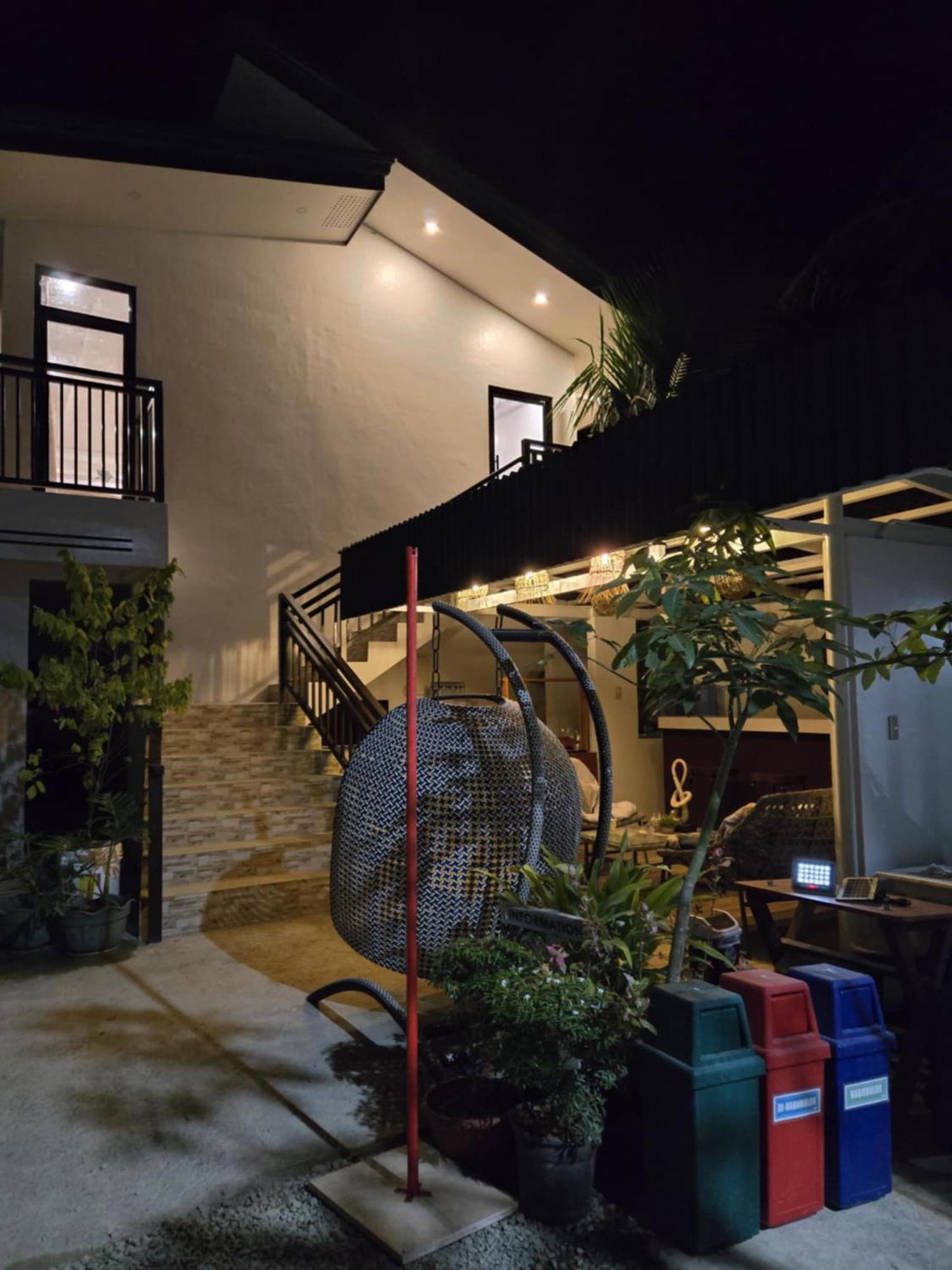 Lodge Jex Poolpoint