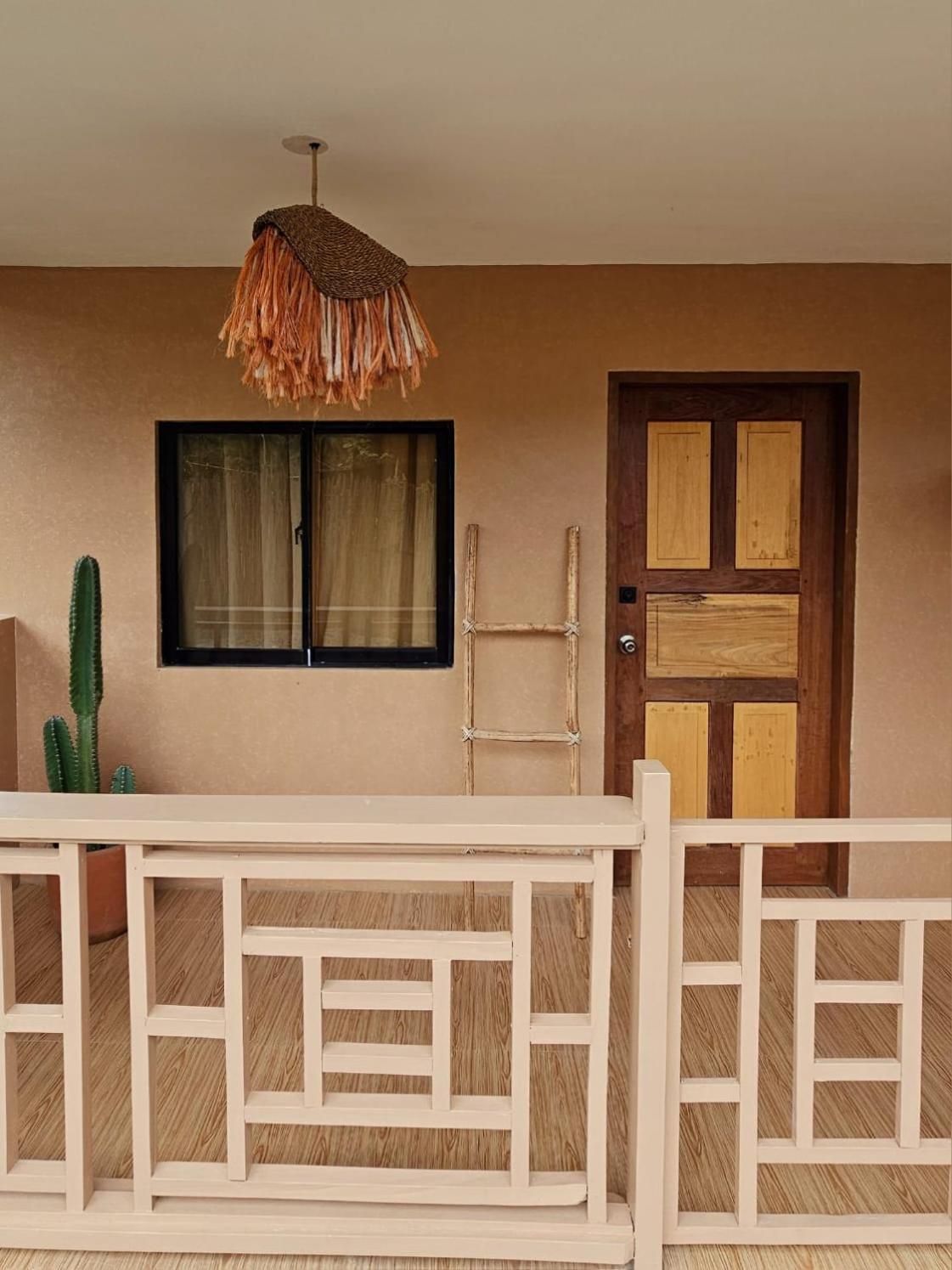 Moani Apartment