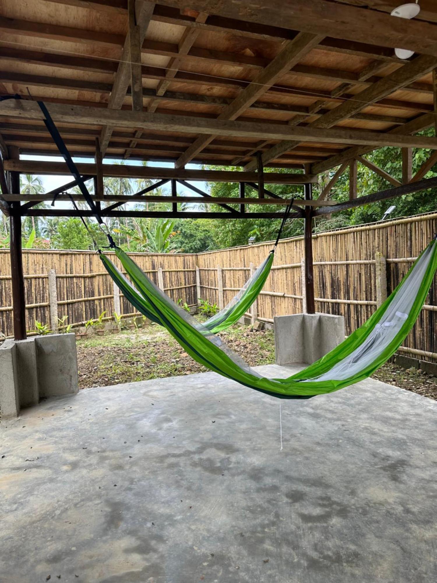 Hiraya Camp Site - Free Use Of Scooter For Nipa Huts El Nido