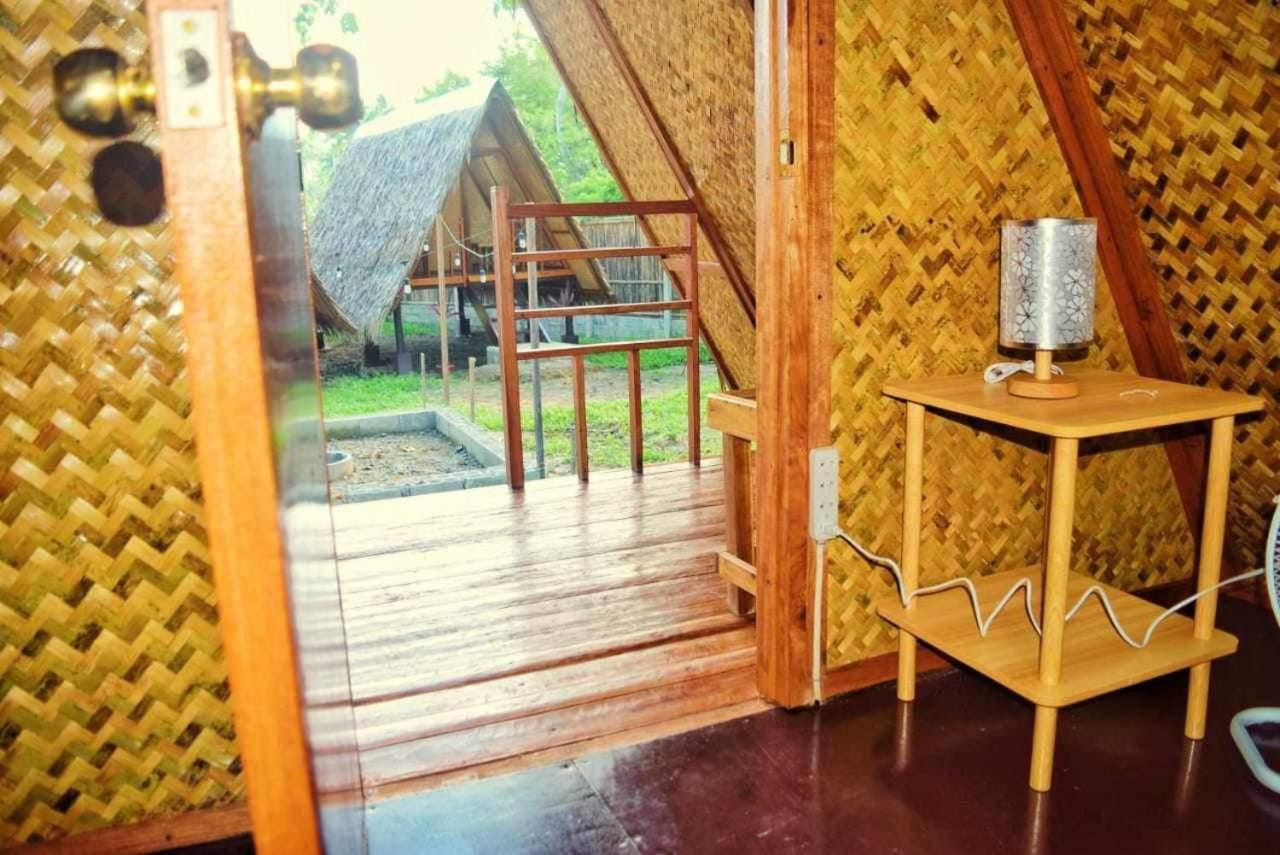 Campsite Hiraya Camp Site - Free Use Of Scooter For Nipa Huts El Nido