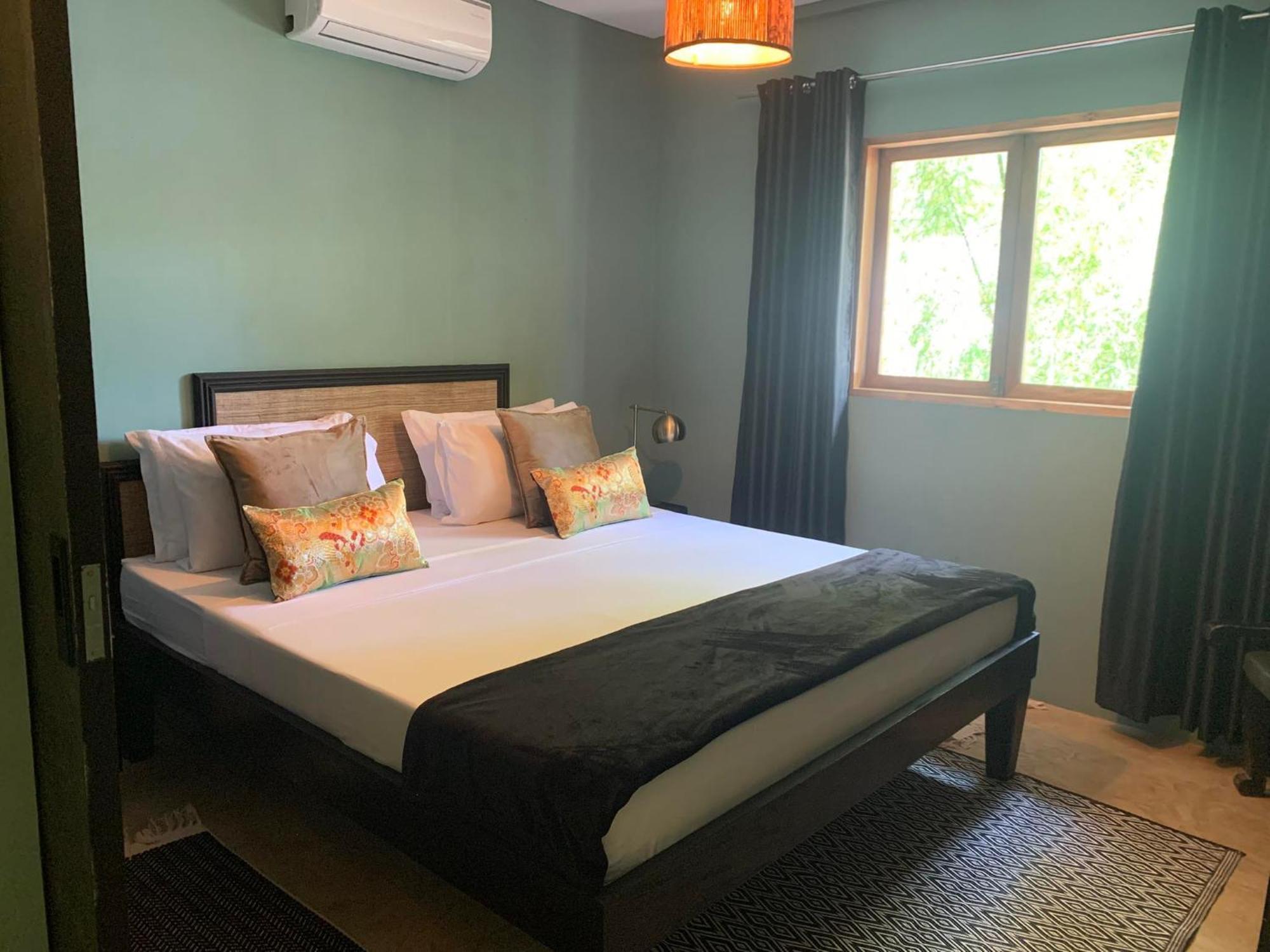 La Hotel