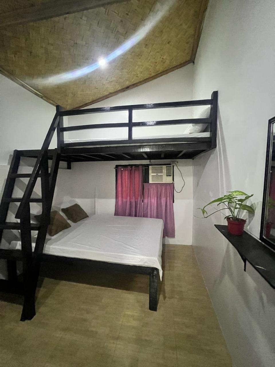 Aa Hostel *