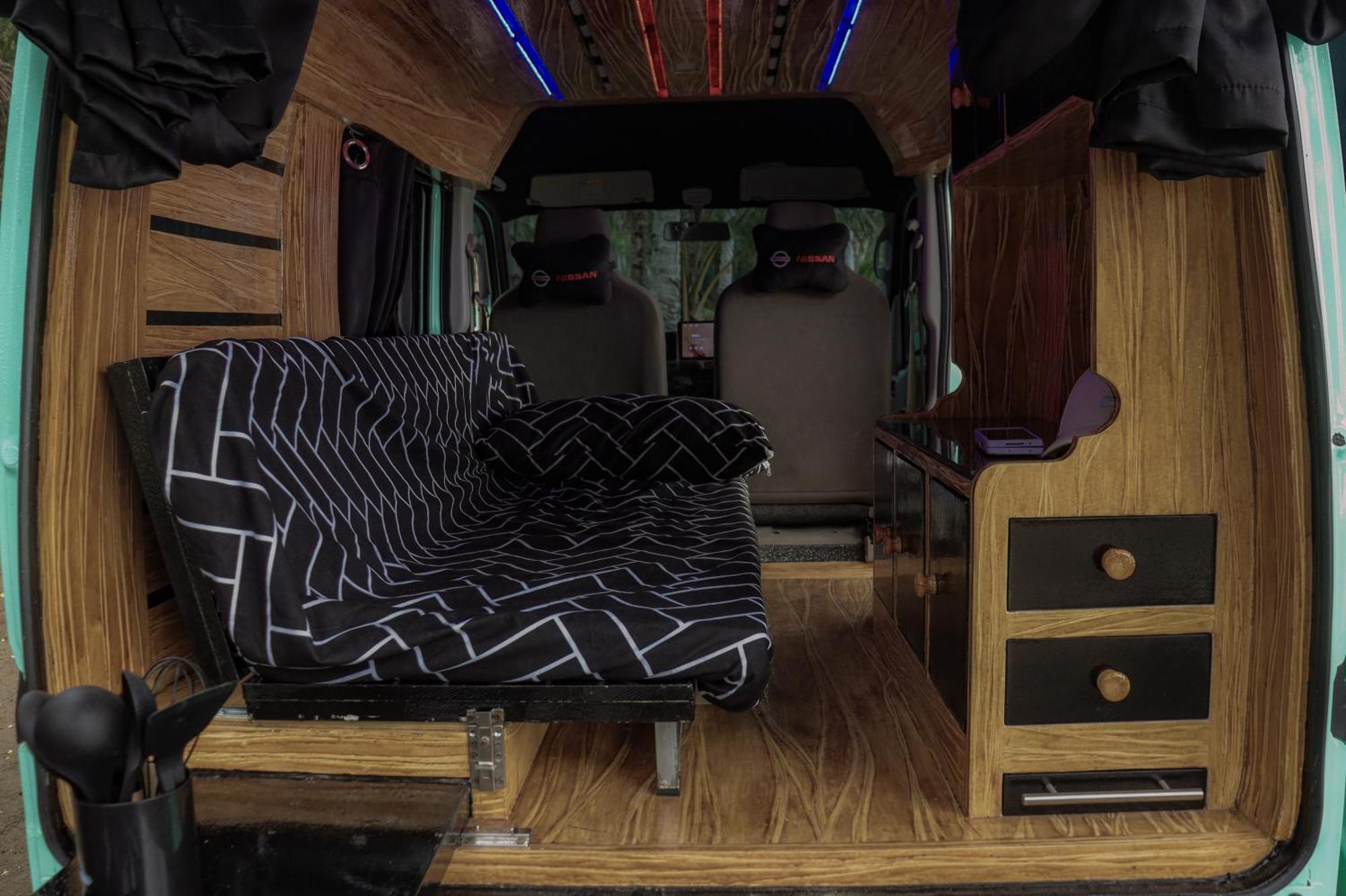 Camper For Rent, Luxury tent *