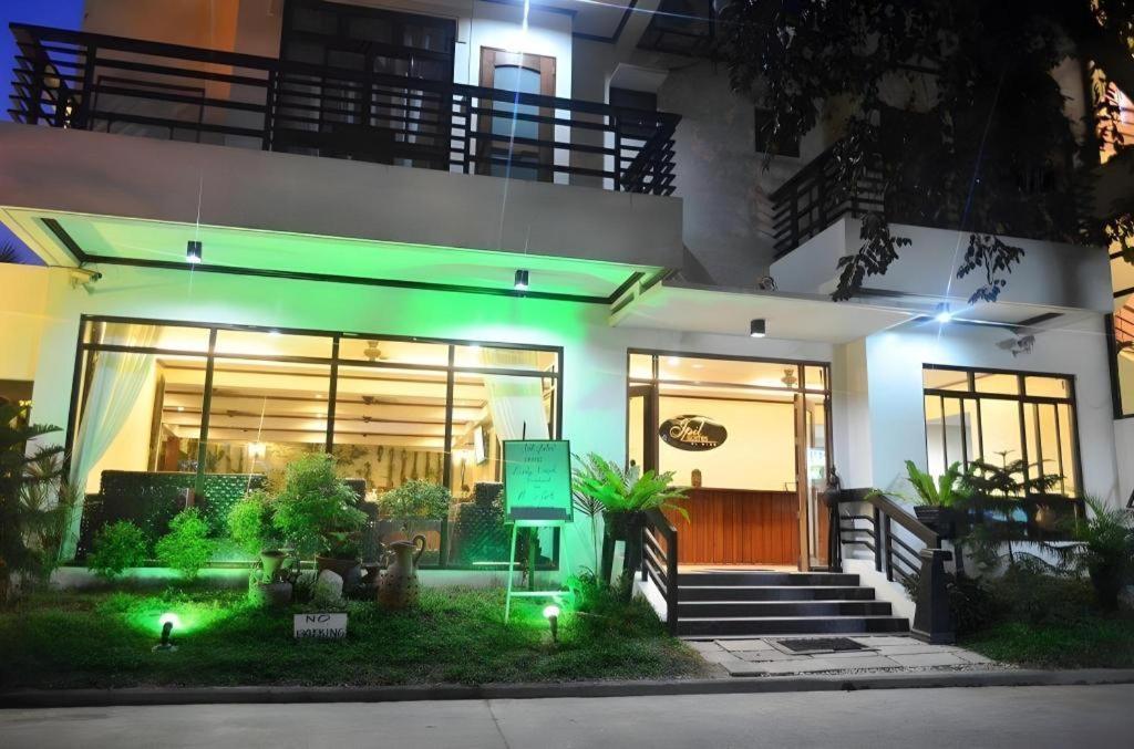 Hotel Ipil El Nido