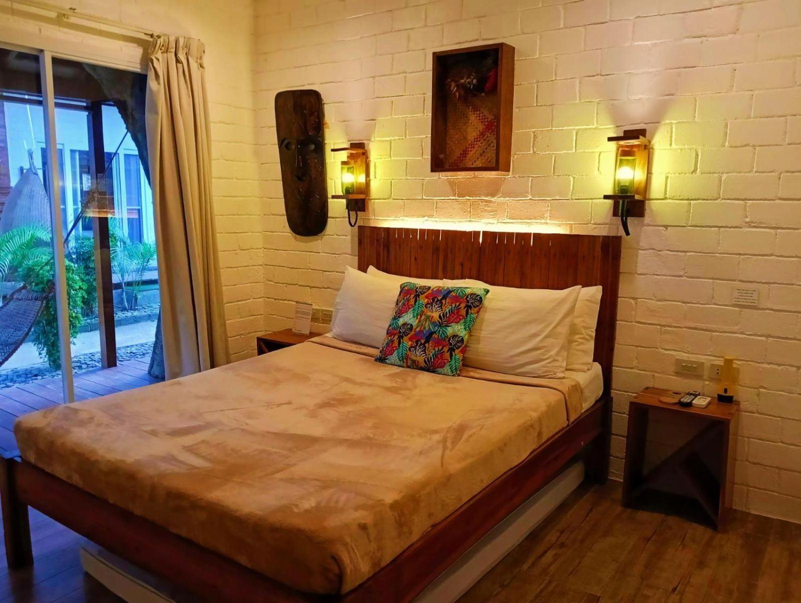 By Eco Hotel 2*