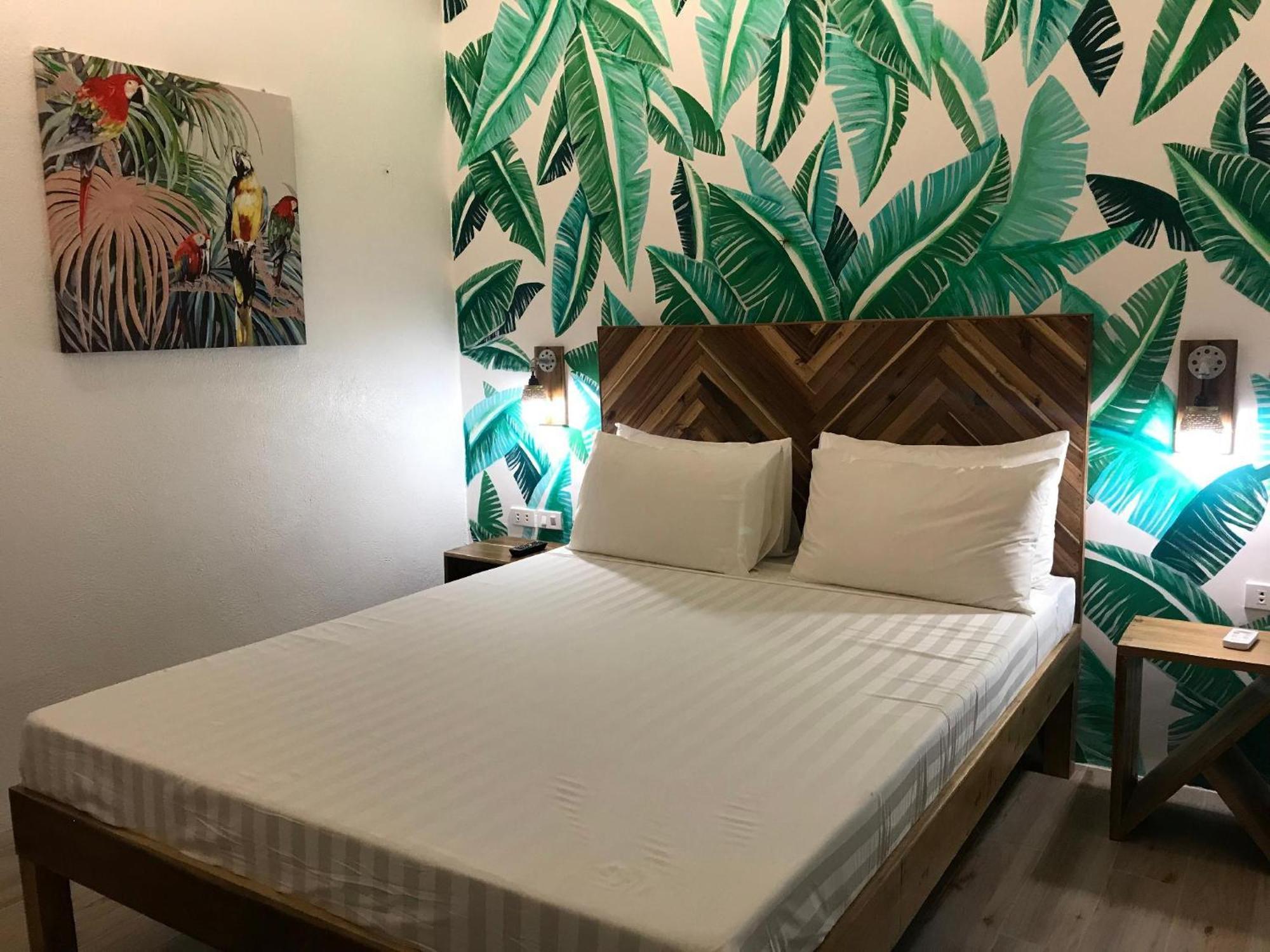 Suites By Eco Hotels 2* El Nido