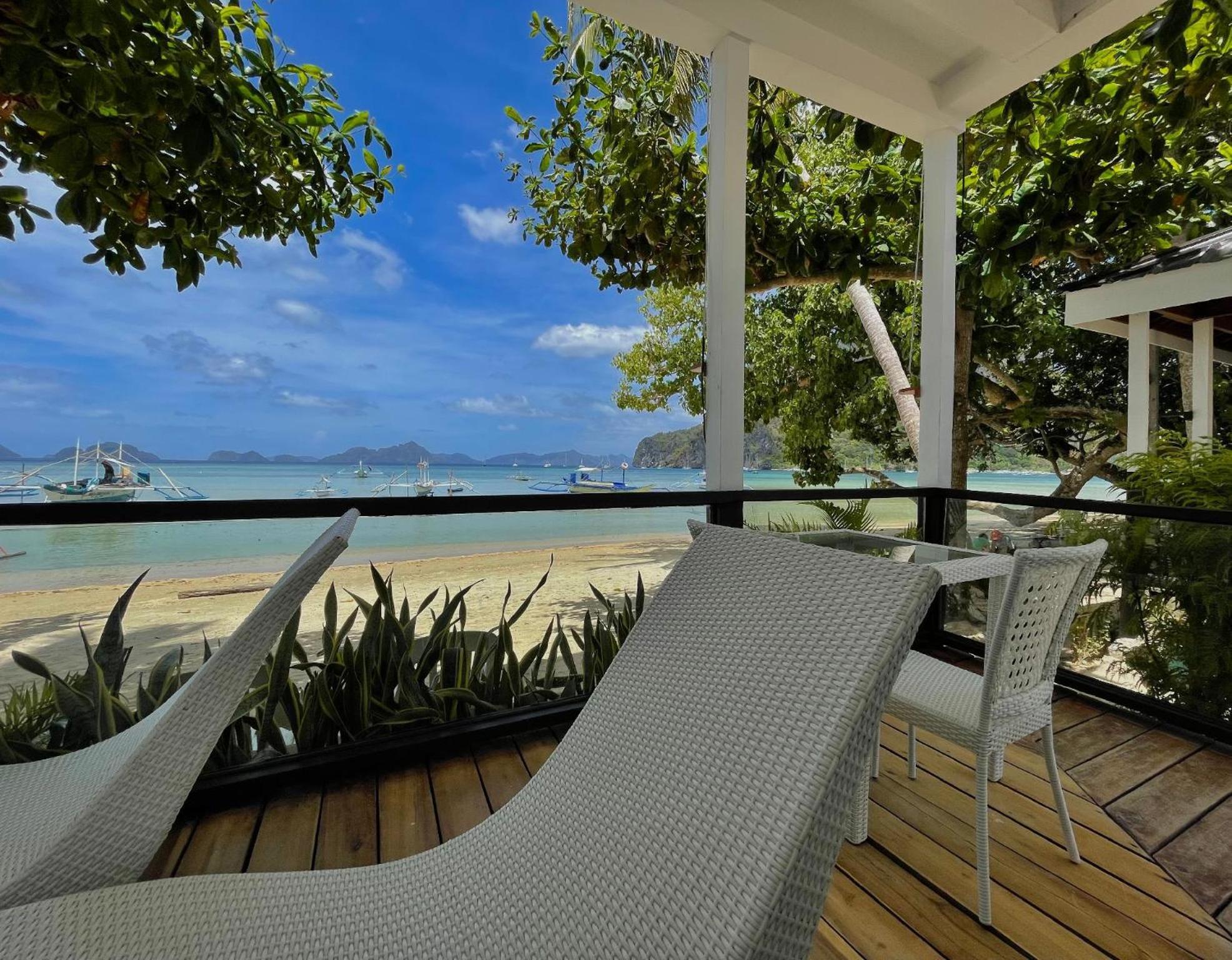 Suites By Eco Hotels 2*